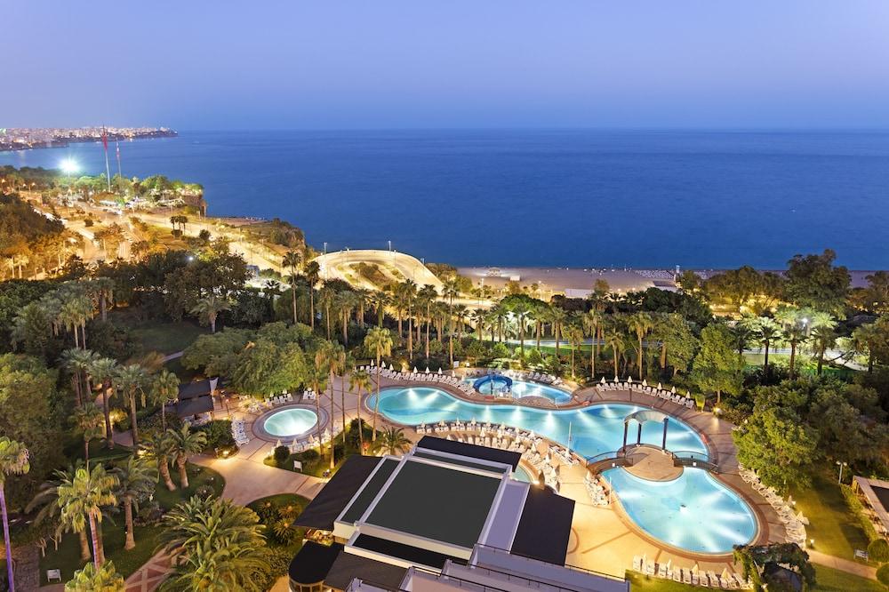 Hotel Oezkaymak Falez