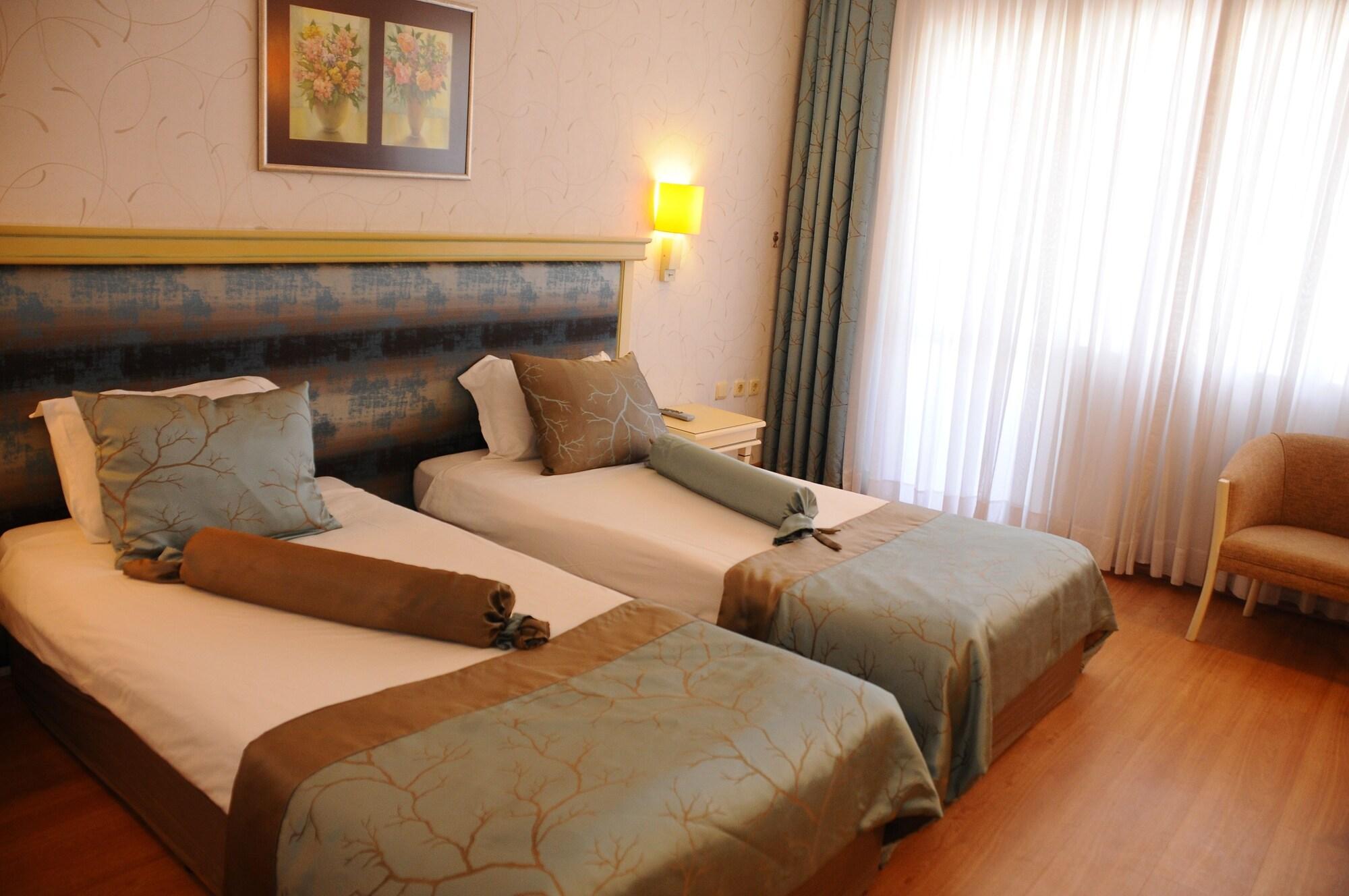 Hotel Armas Pemar Kizilot
