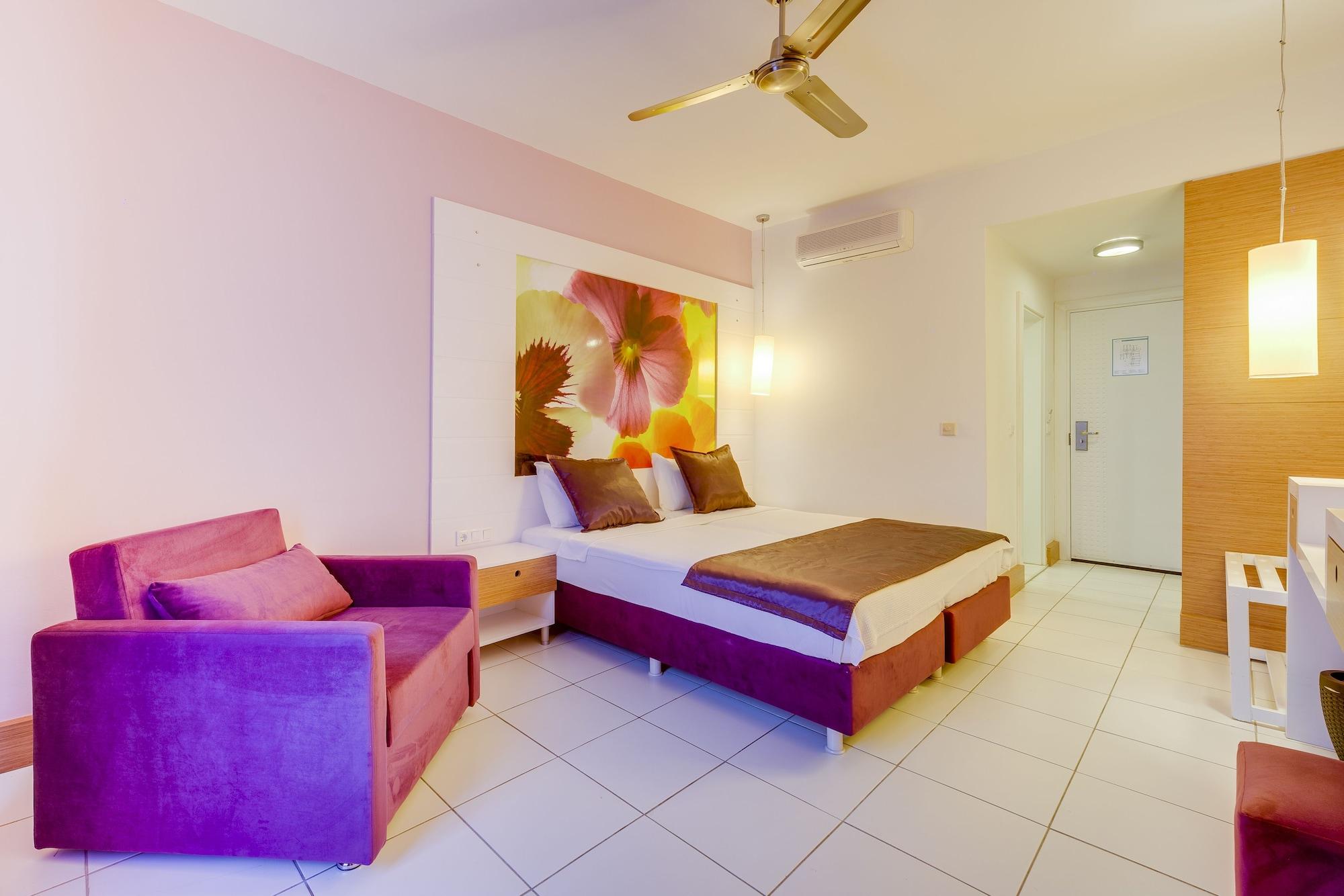 Resort Armonia Village & 5*