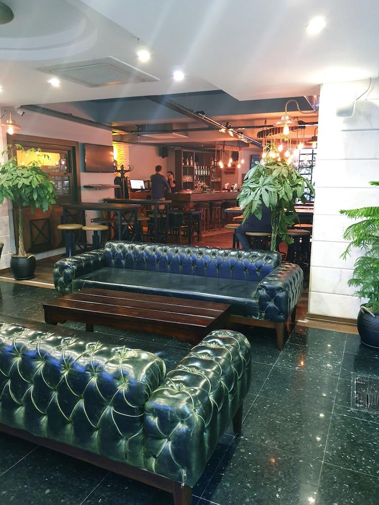 Hotel Marla