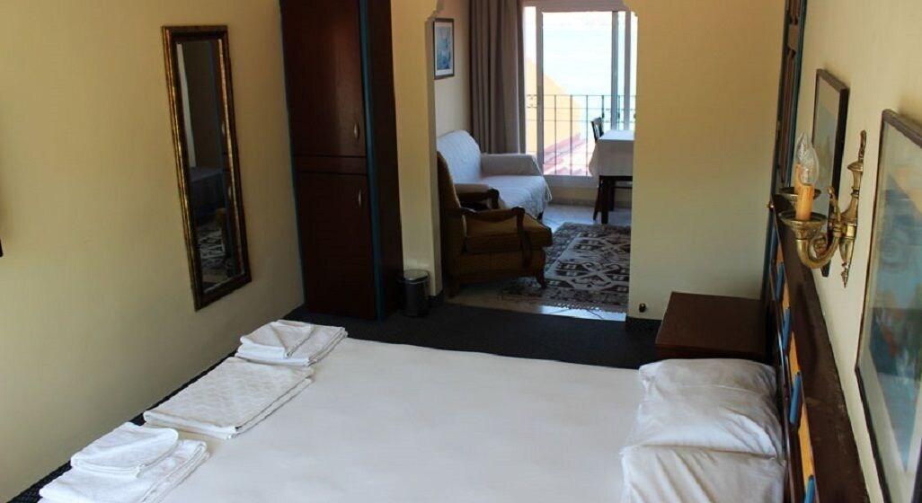 Hotel Yali