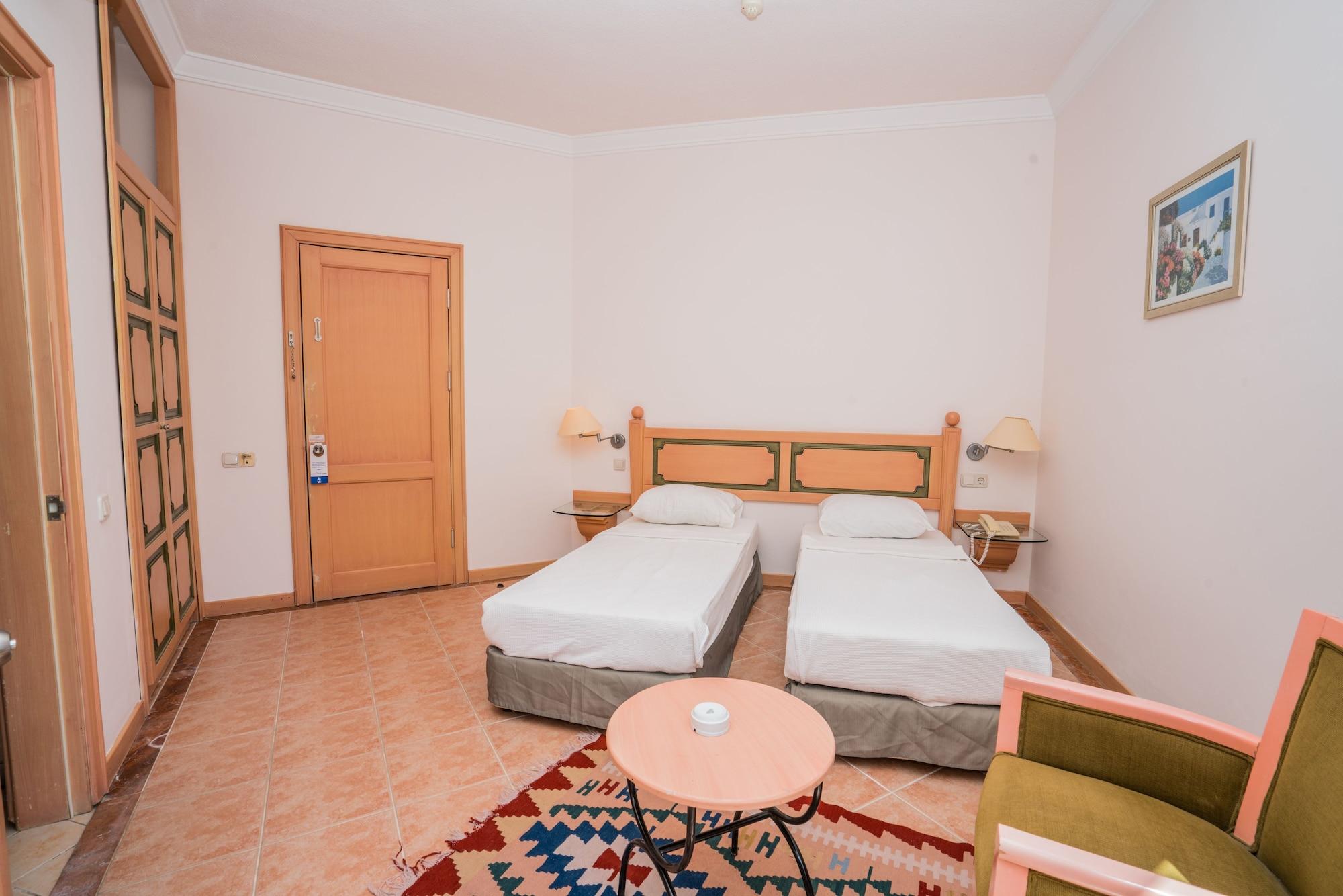 Hotel 3s Bodrum 4*