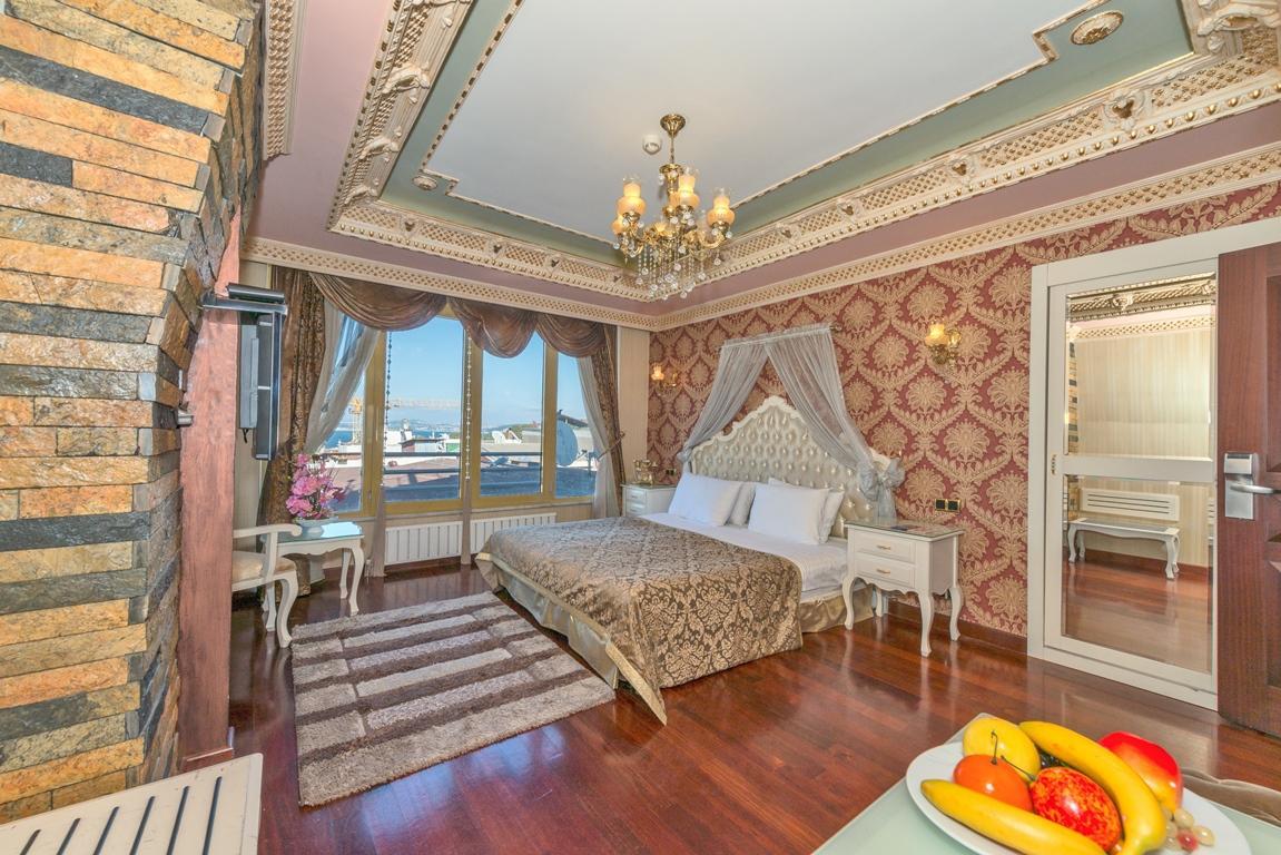 Golden Horn Hotel 4*
