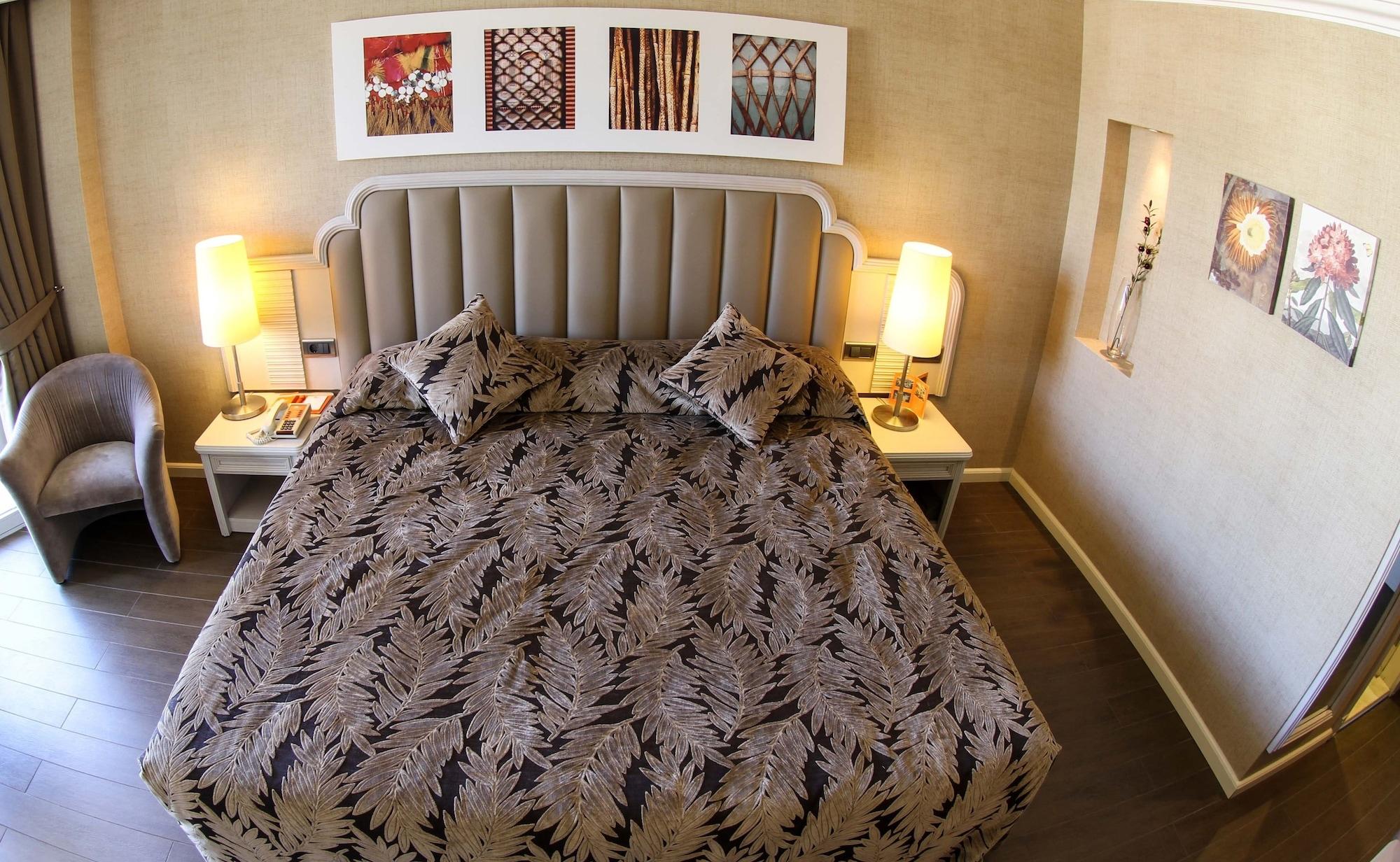 Elegance International Hotel
