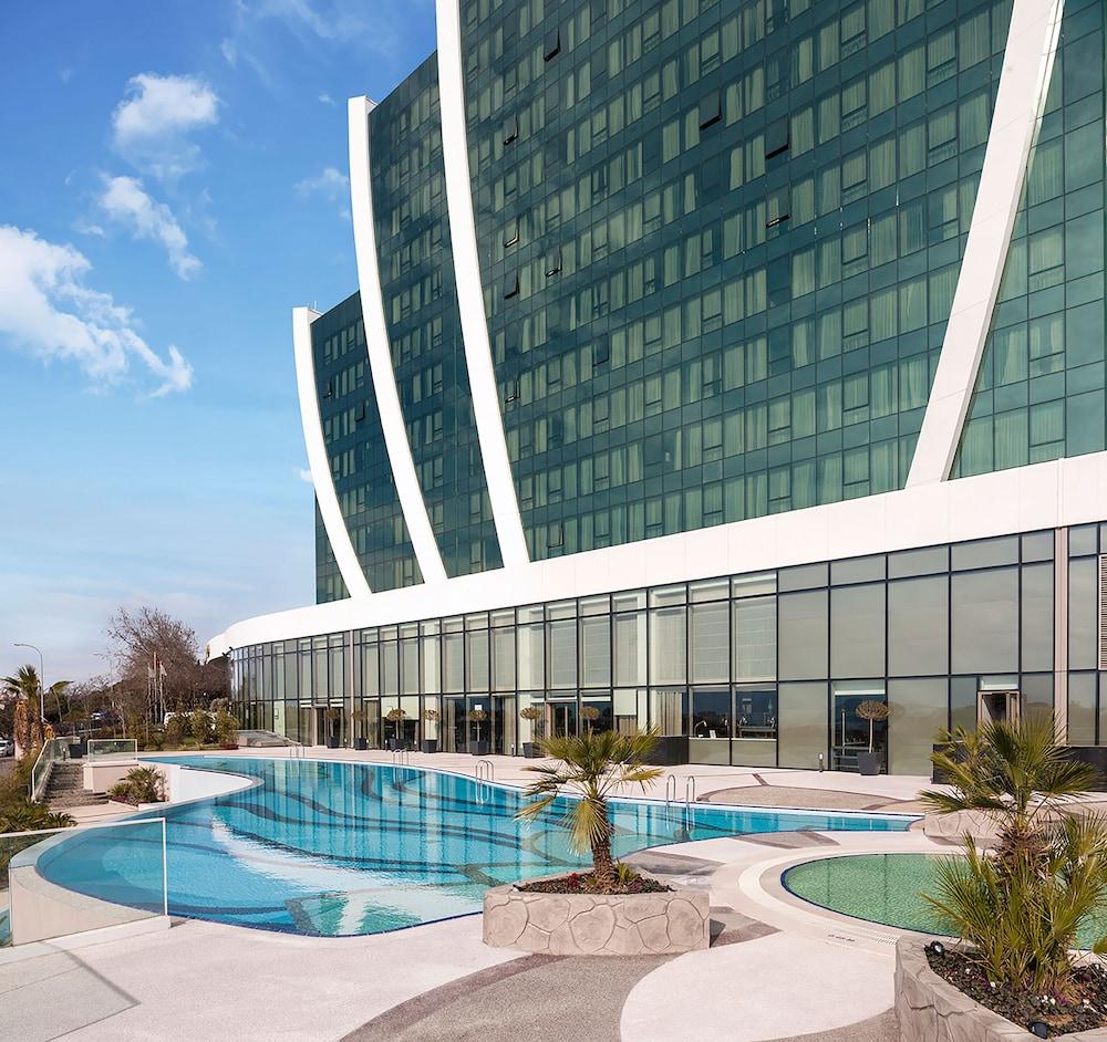 Elite World Grand Kuecuekyali Hotel 5*