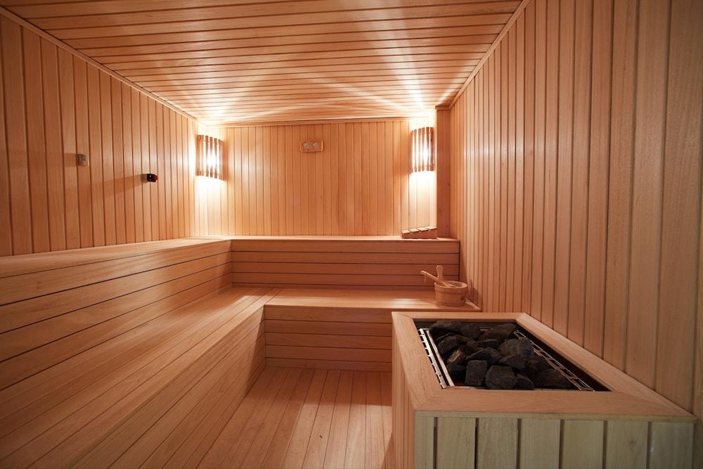 Hotel The Nowness Luxury & Adulty Only