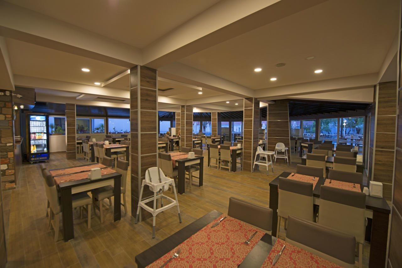 Hotel Grand Emir &