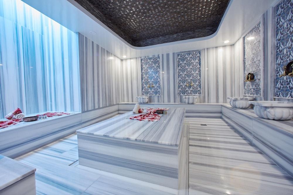 Hotel The Nowness Luxury & Adulty Only 4*