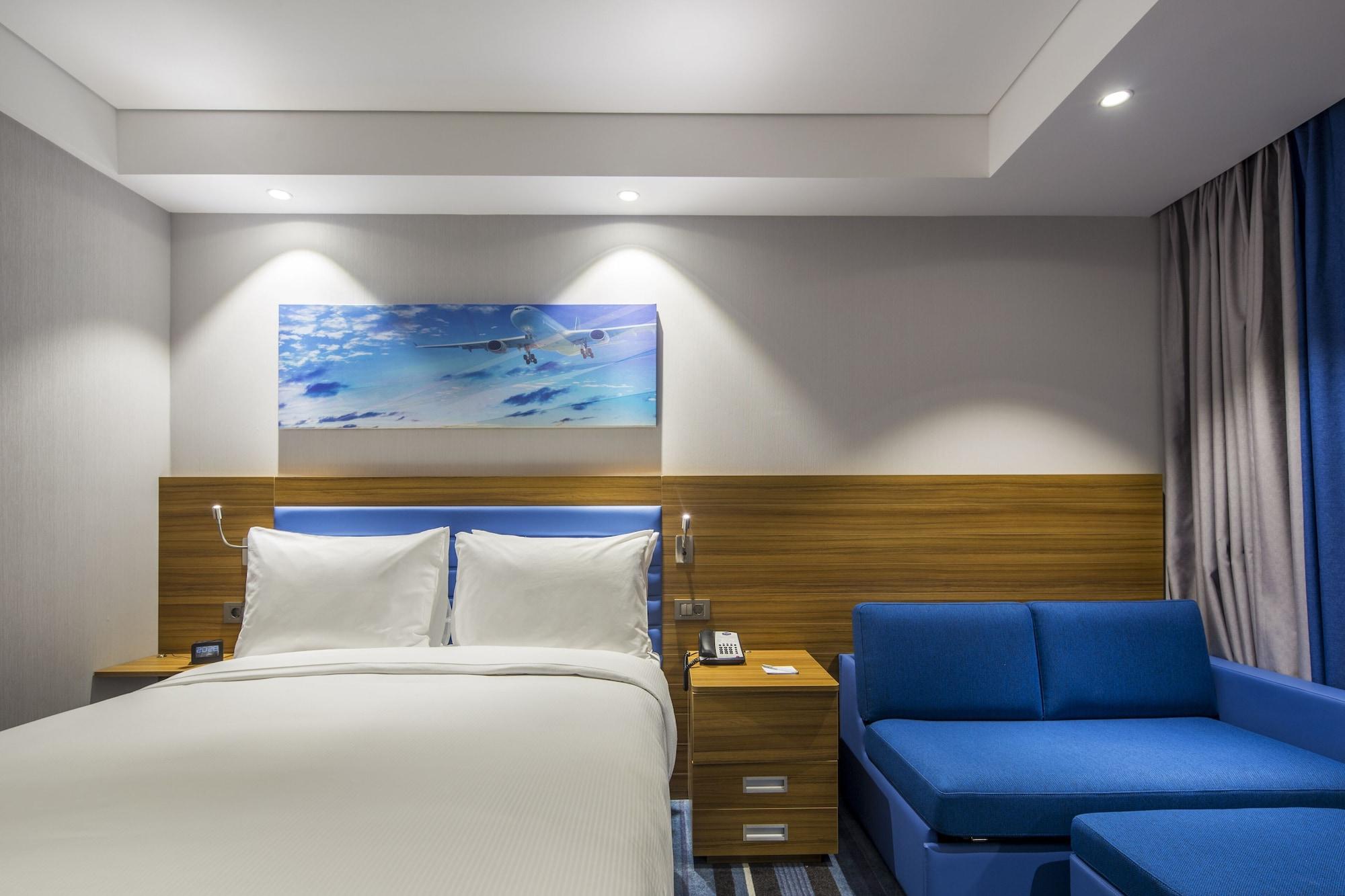 Hampton By Hilton Istanbul Kurtkoy 4*