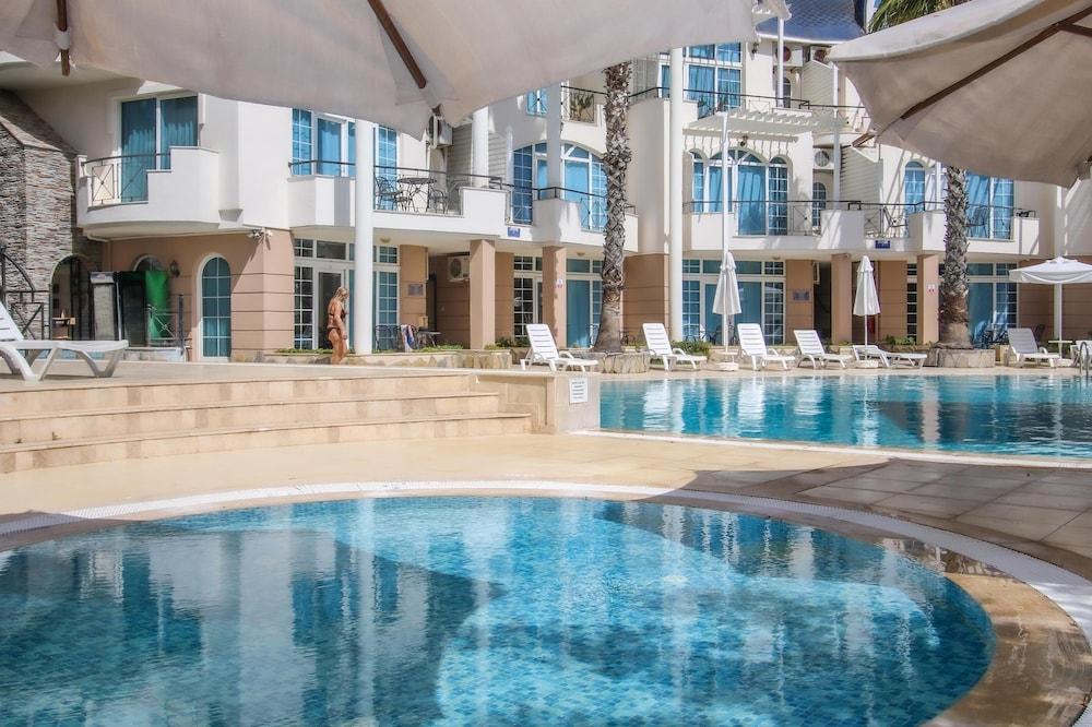 Seahorse Deluxe 3*