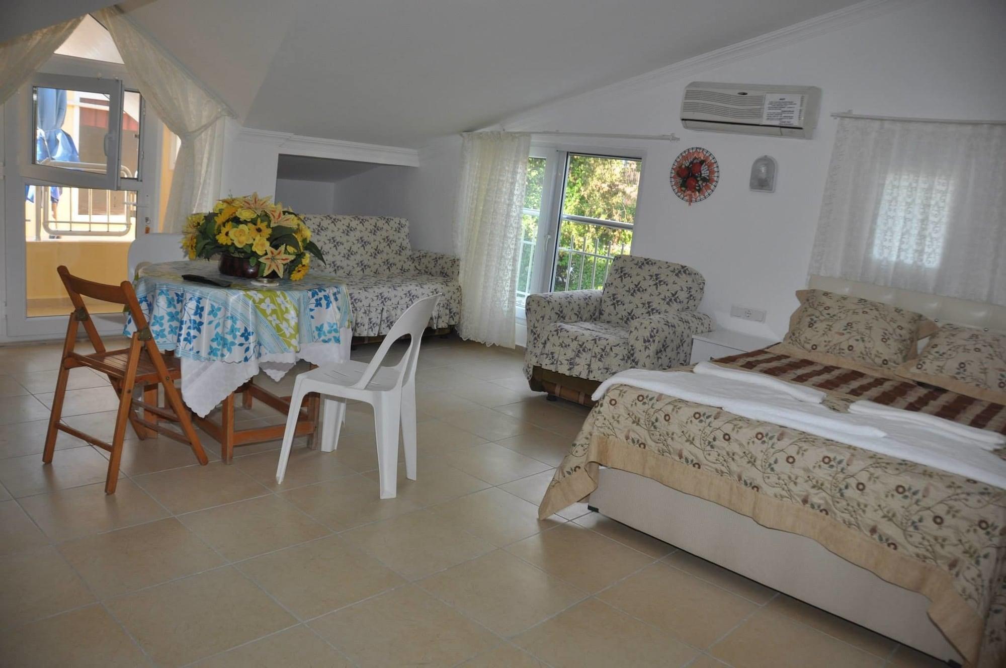Hotel Happy Nur
