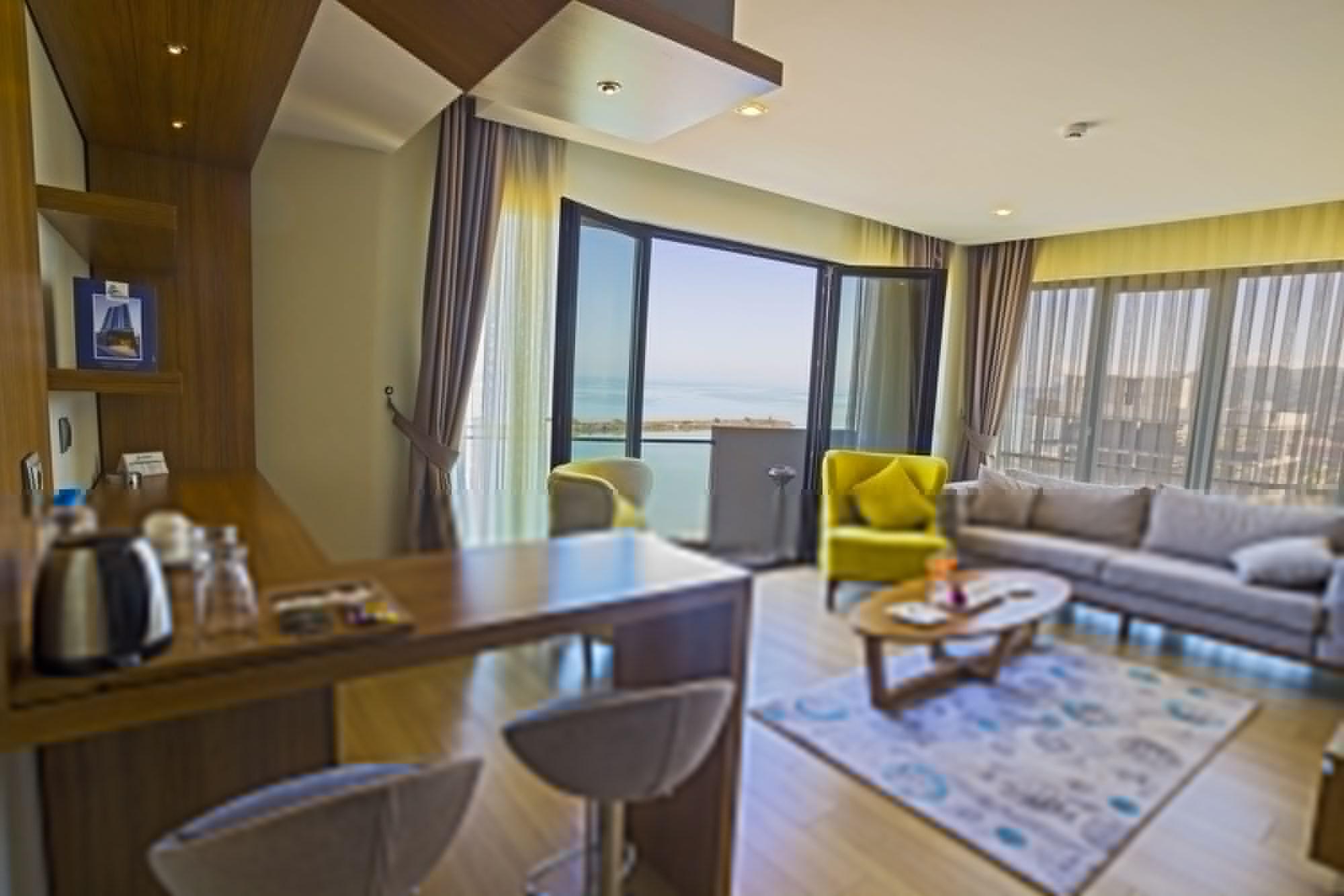 Alesha Hotel 4*