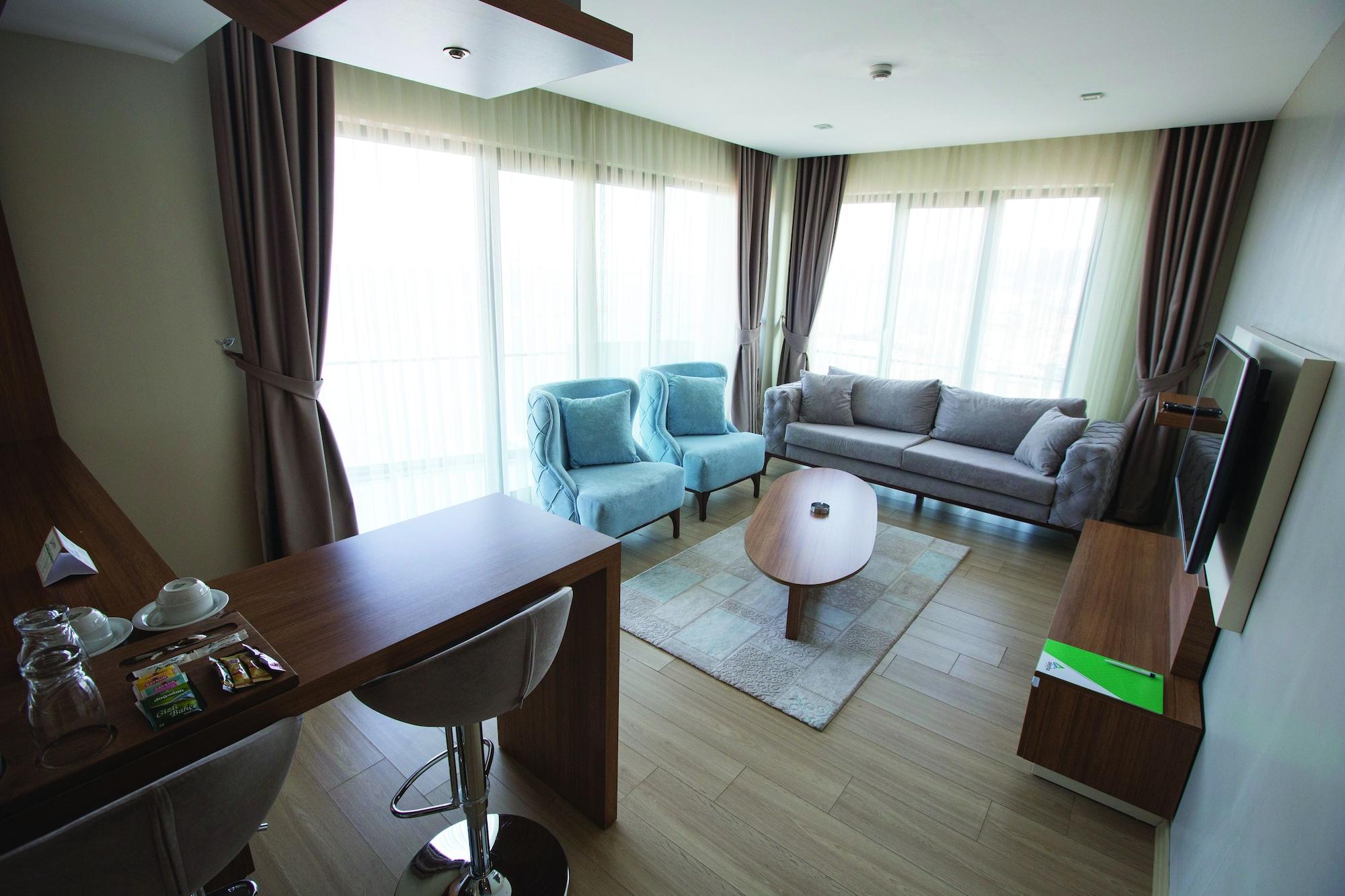 Hotel Alesha 4*