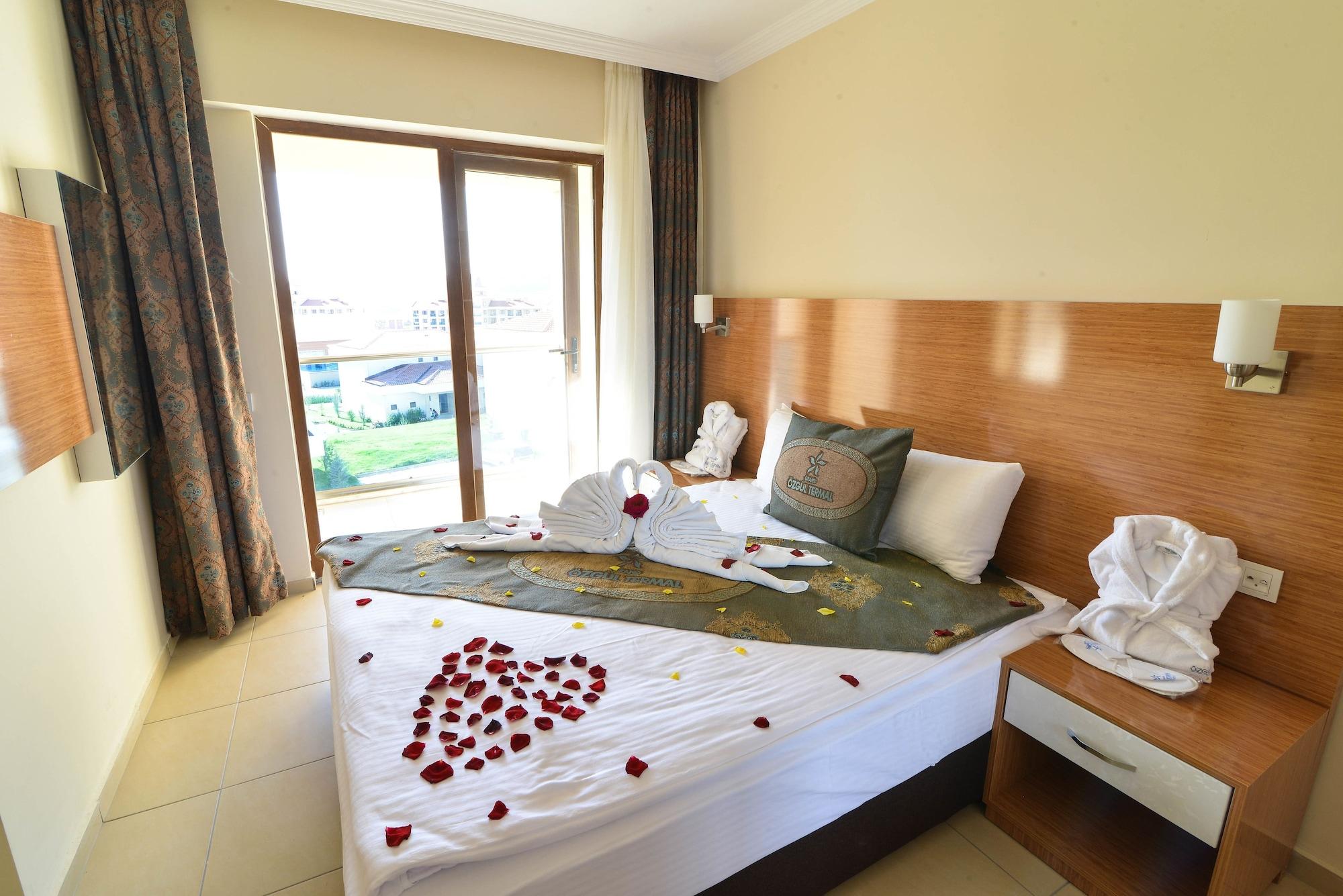 Grand Ozgul Thermal Village Resort Gazligol
