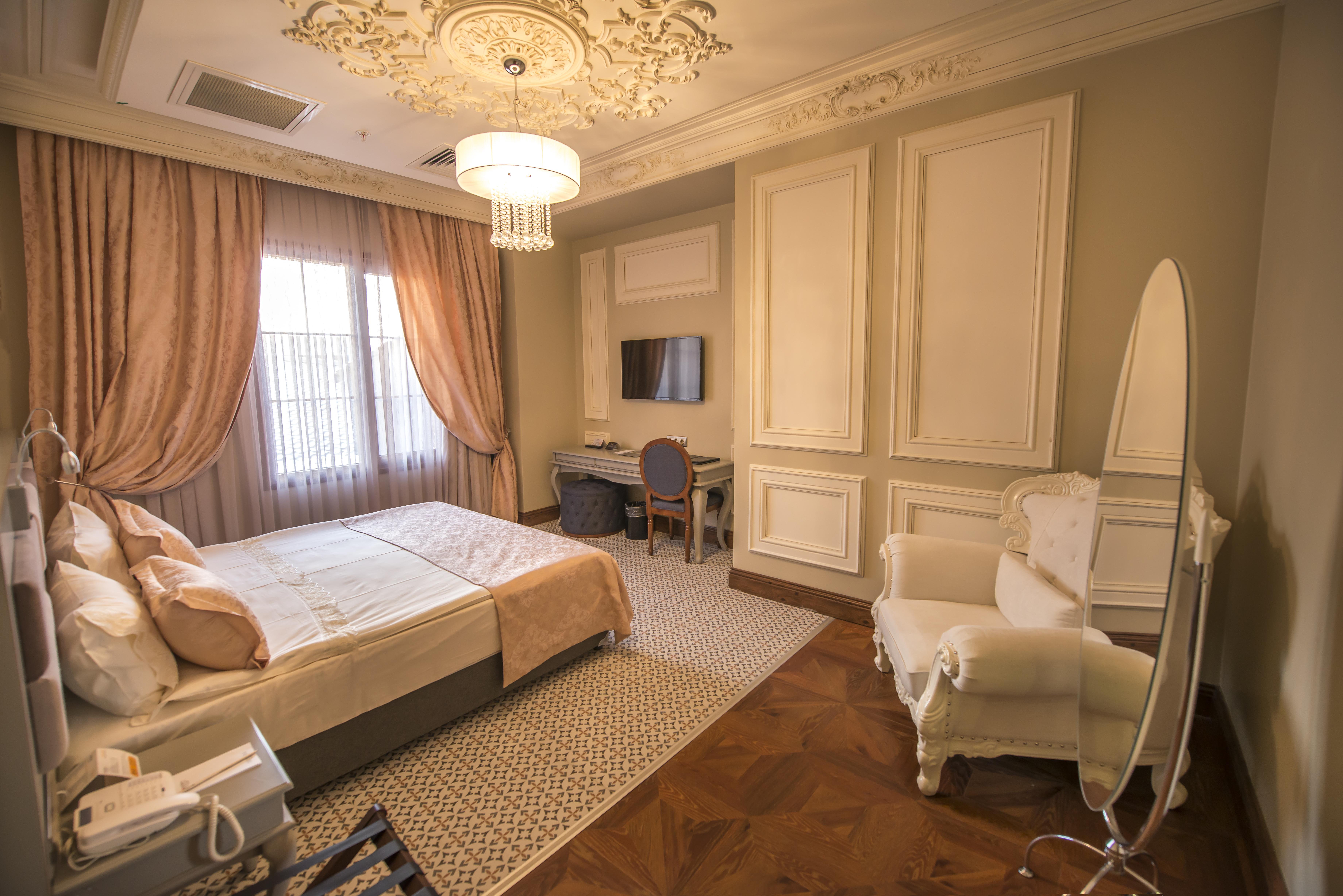 Babillon & Restaurant Hotel