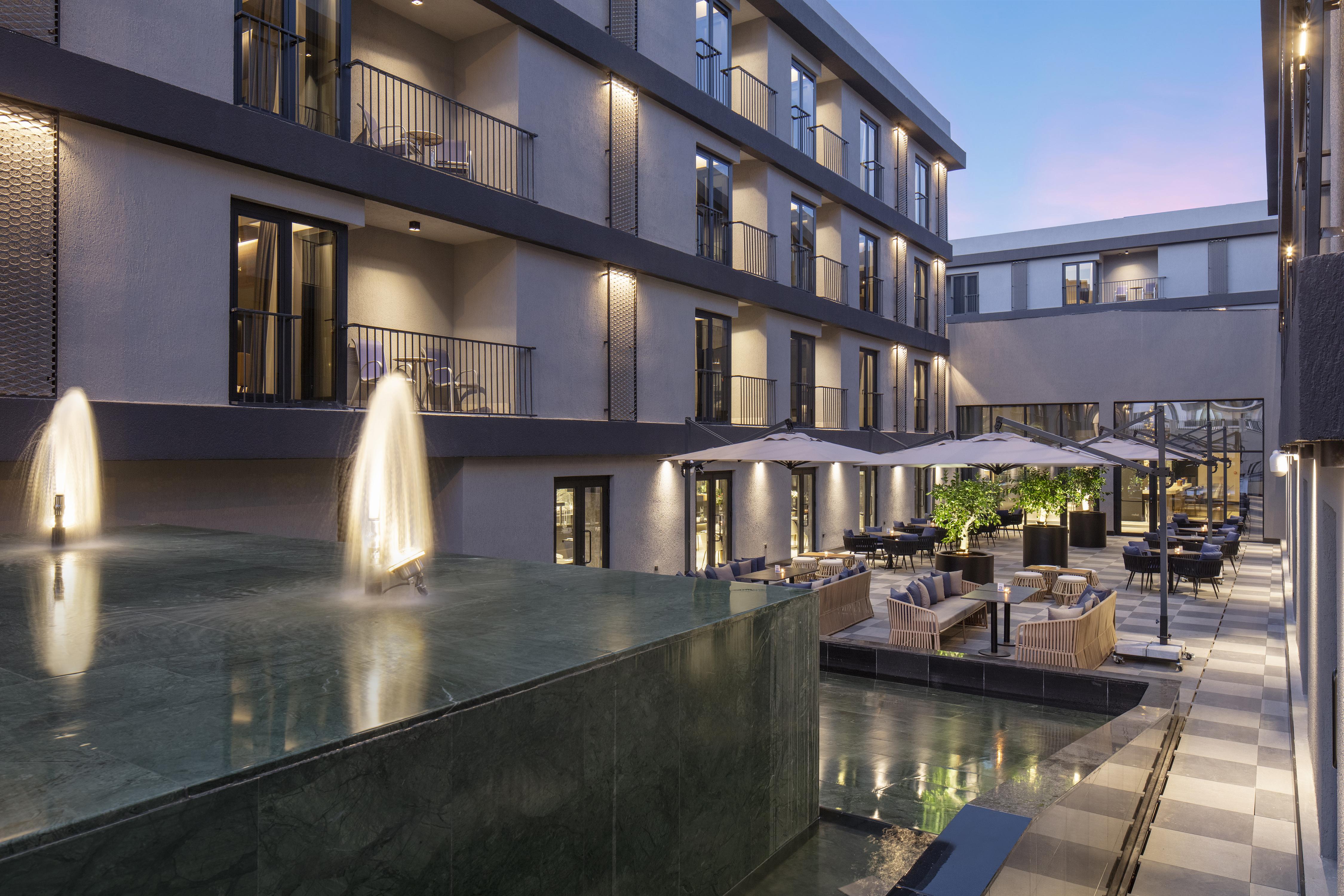 Radisson Aliaga Hotel 5*
