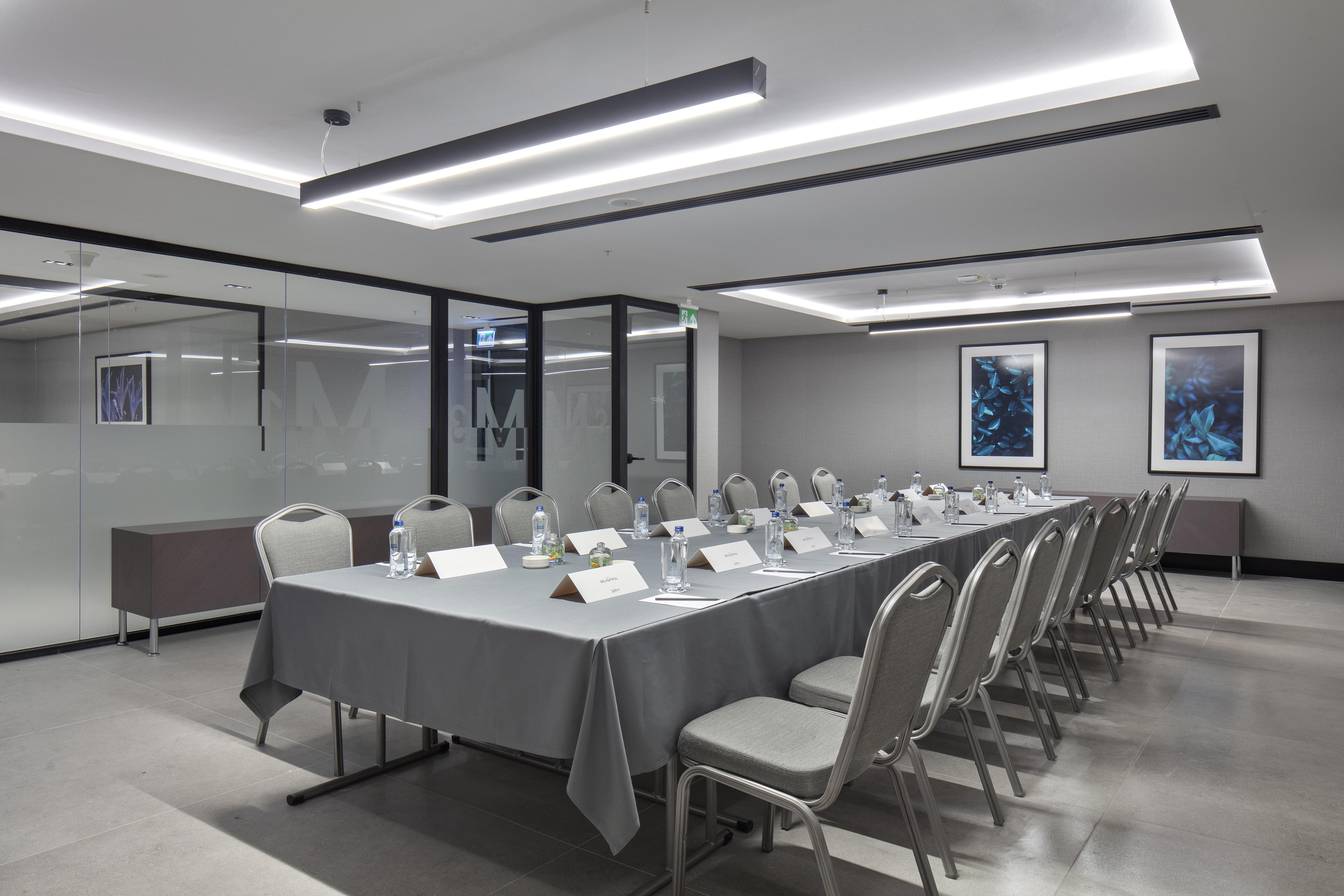 Radisson Aliaga Hotel
