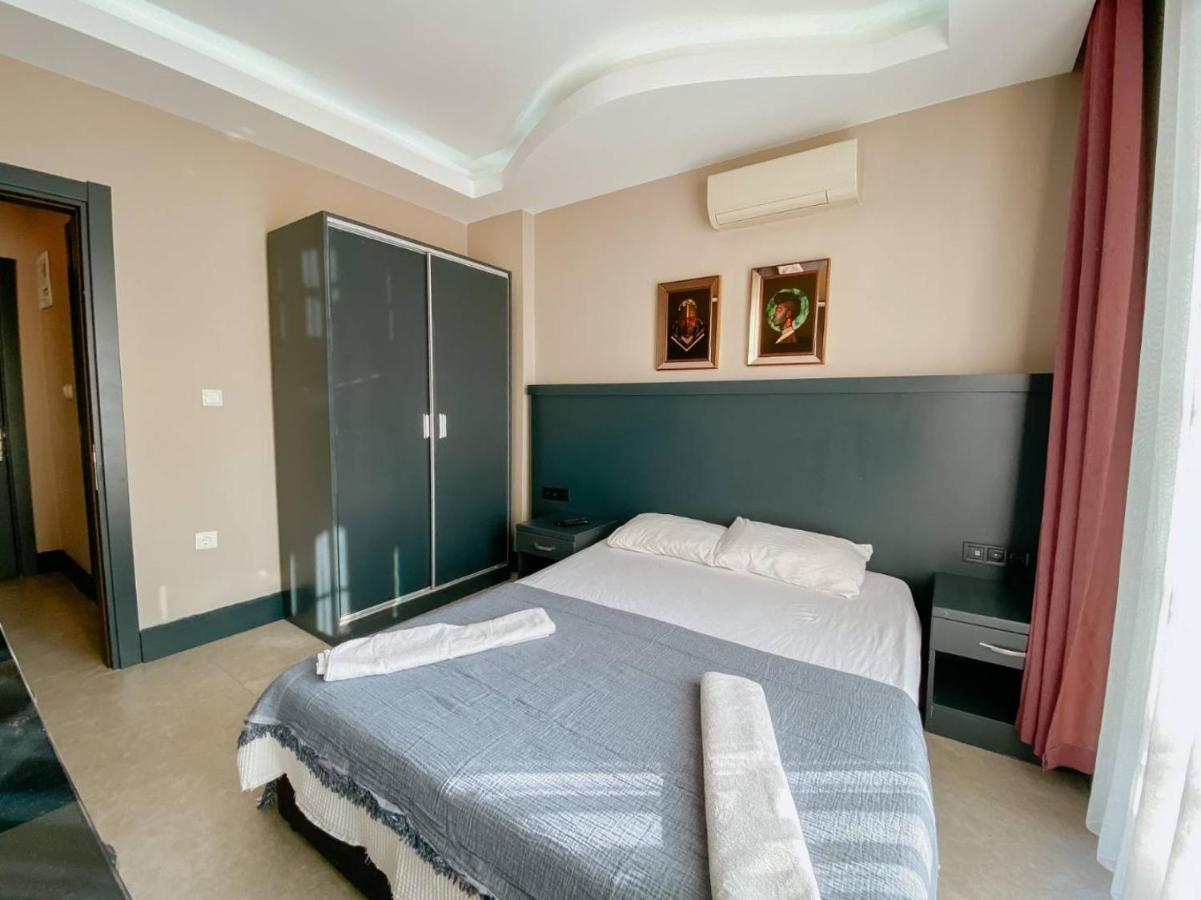 Oeluedeniz 1+1 Modern Summerhouse With Swimming Pool Fethiye