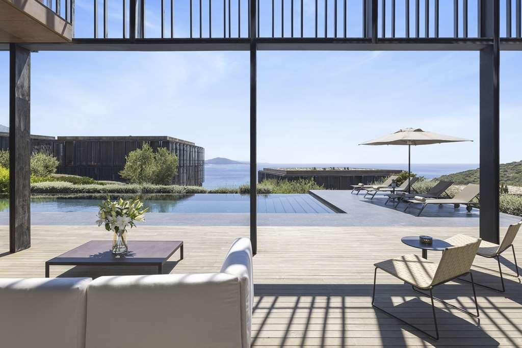 Kempinski Barbaros Residences Hotel