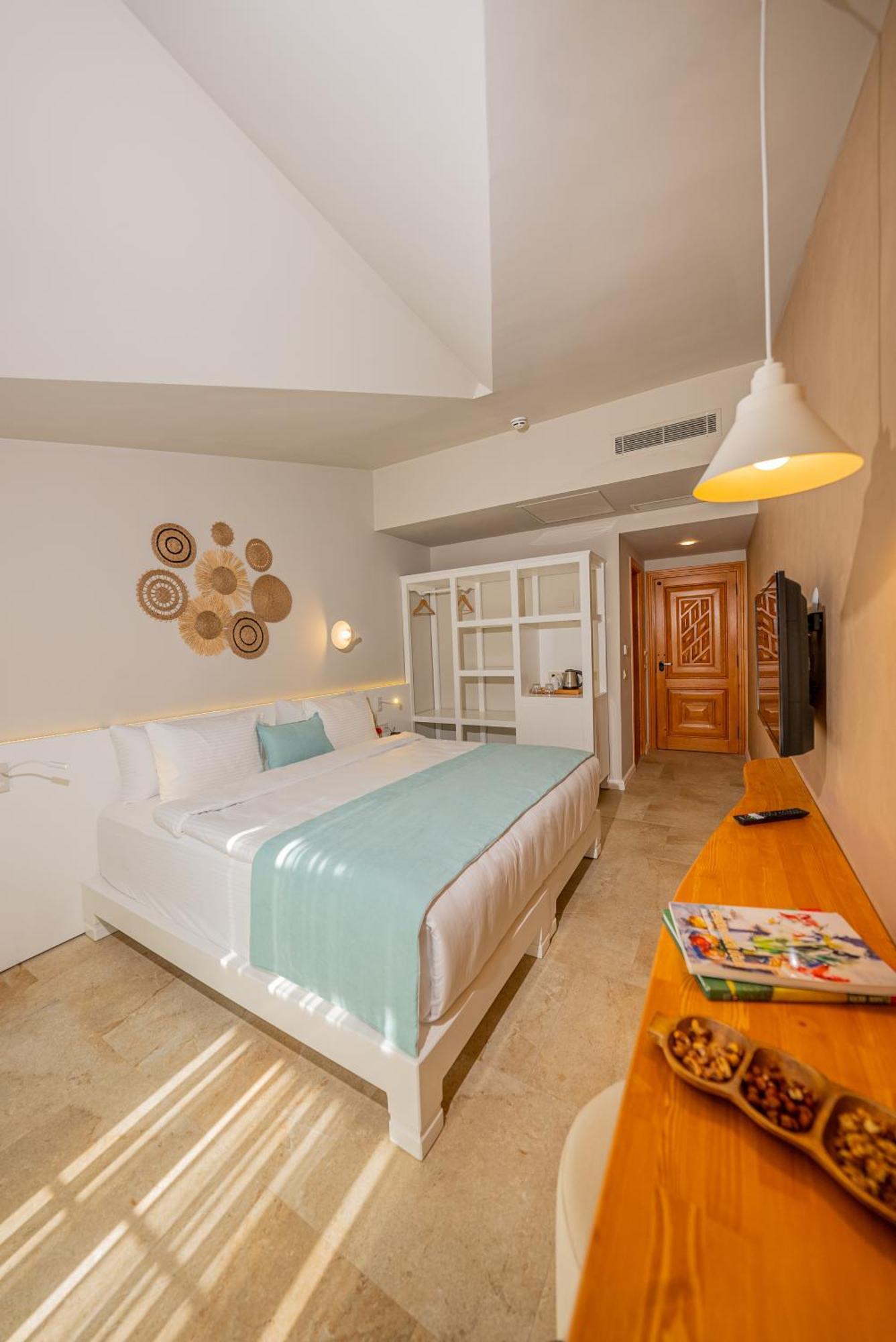 Hotel Kairos Valley Health & Nature