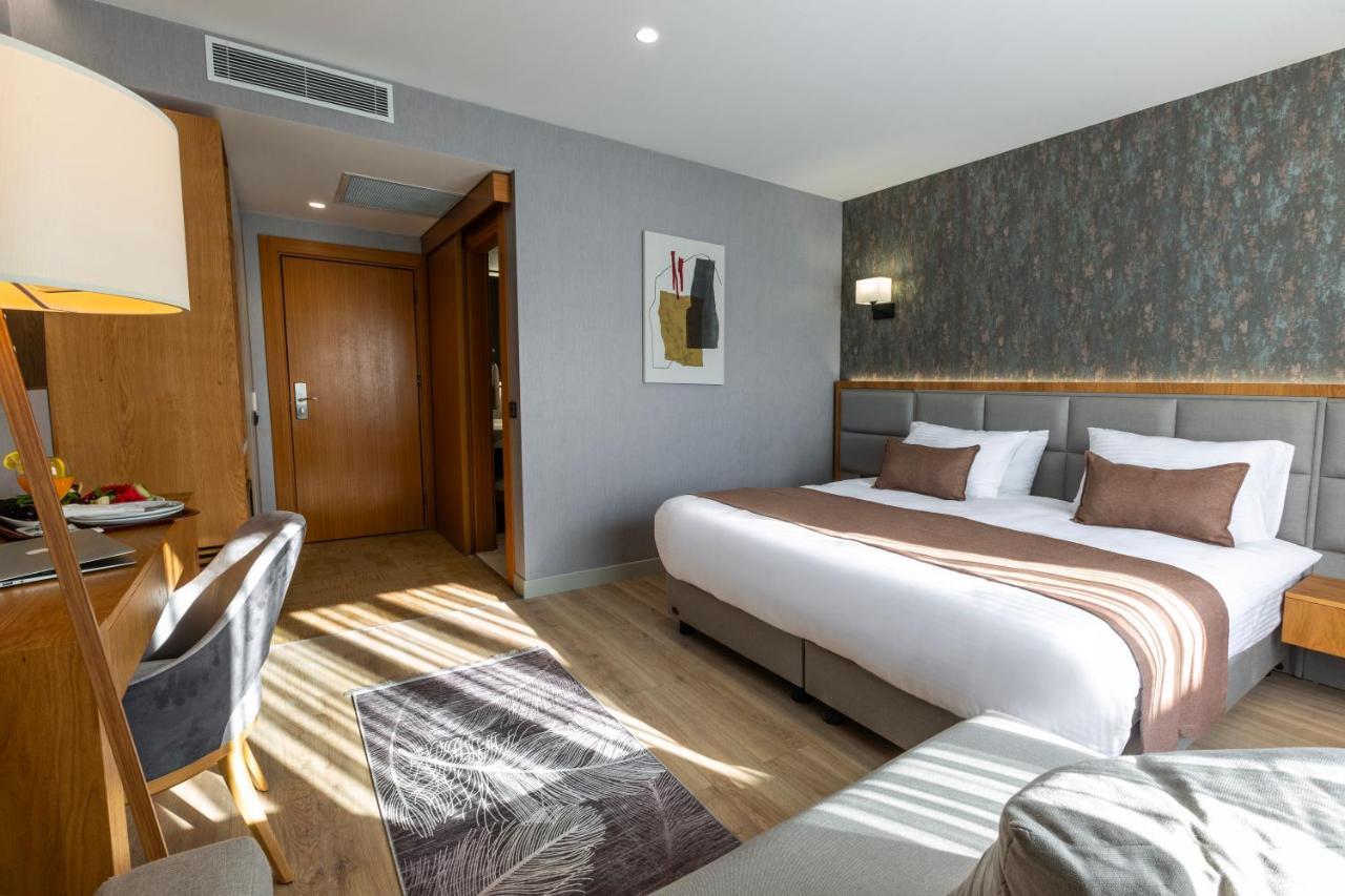 North Star Hotel 4*