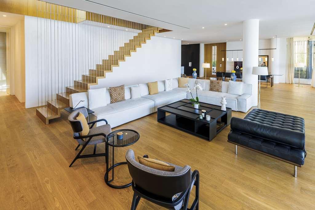 Kempinski Barbaros Residences Hotel *