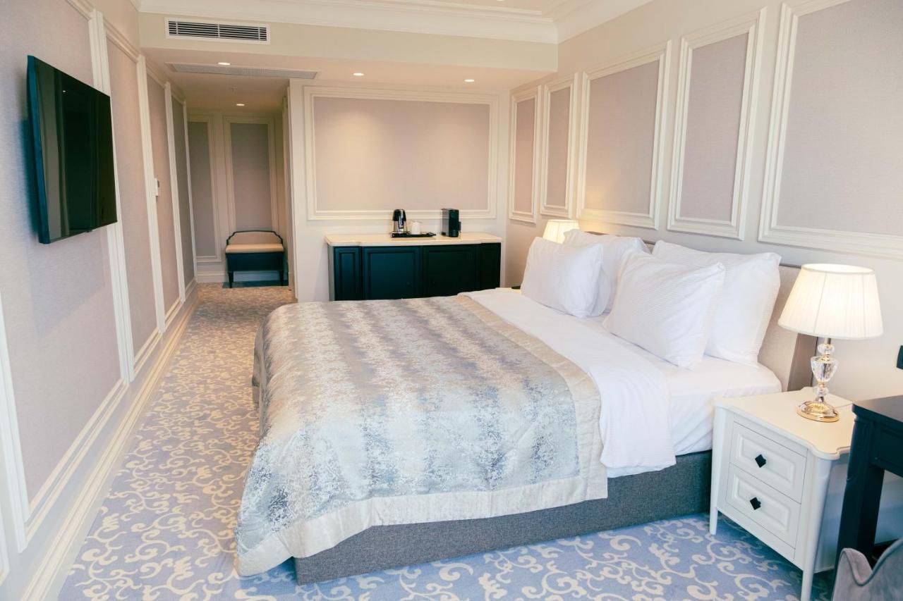 Hotel Dekalb