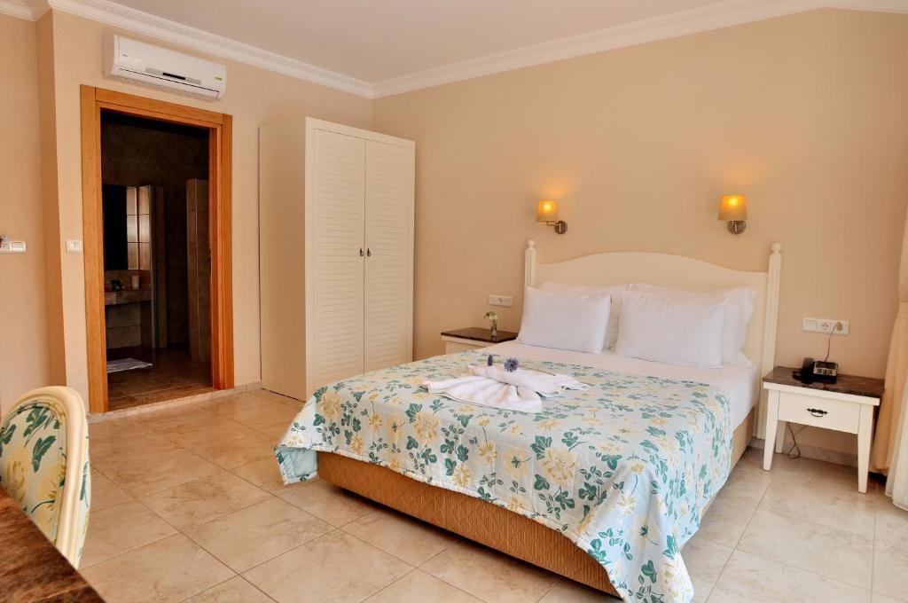 The Blue Lagoon Deluxe Oludeniz