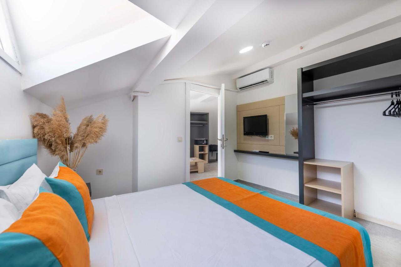 Hotel Jura Lara *