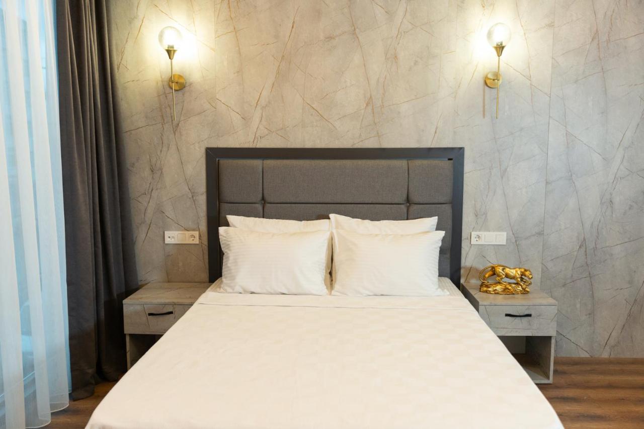 The Hera Business & Istanbul