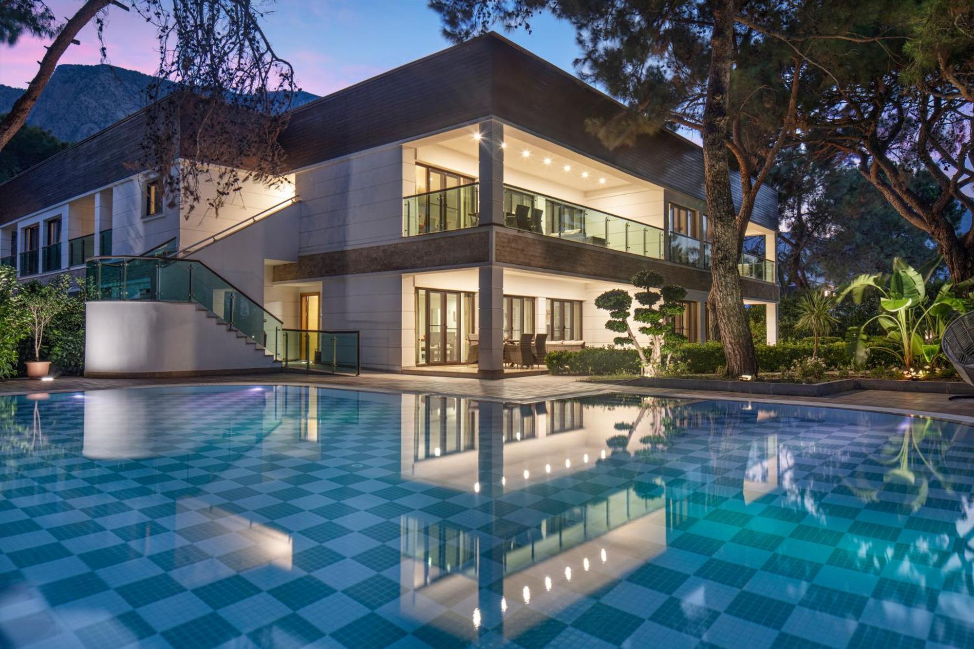 Nirvana Mediterranean Excellence 5*