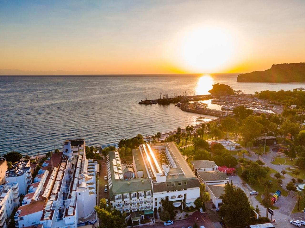 L'ancora Hotel