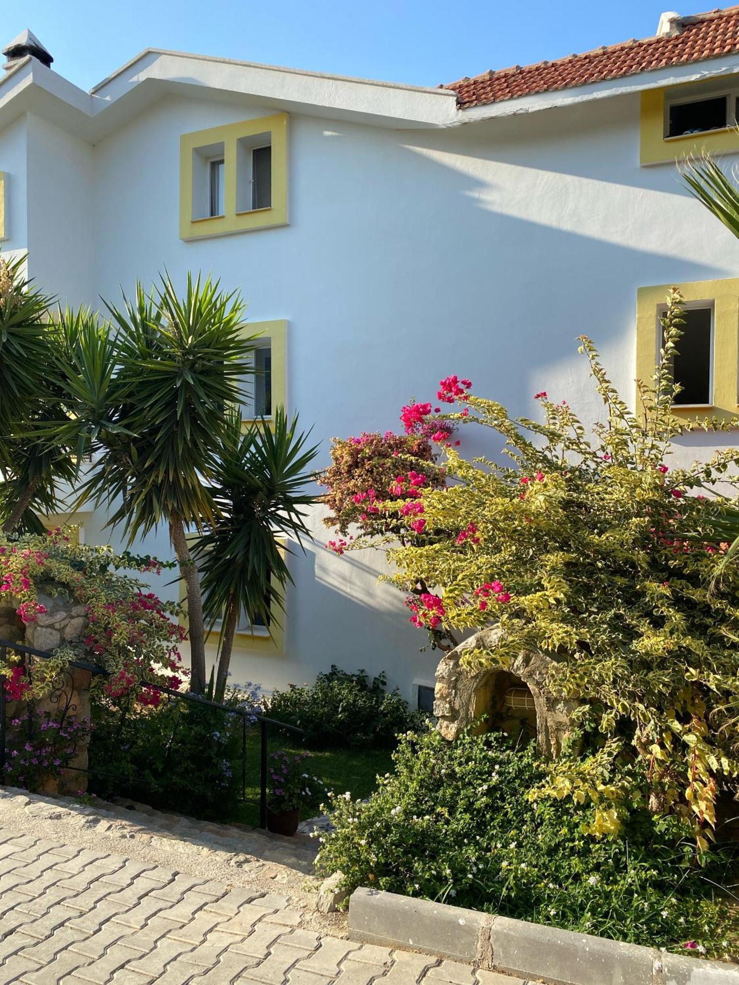 Tokur Hotel 3*