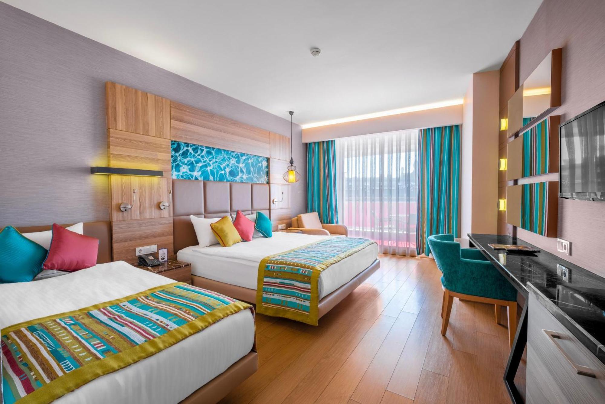 Resort Long Alanya 5*