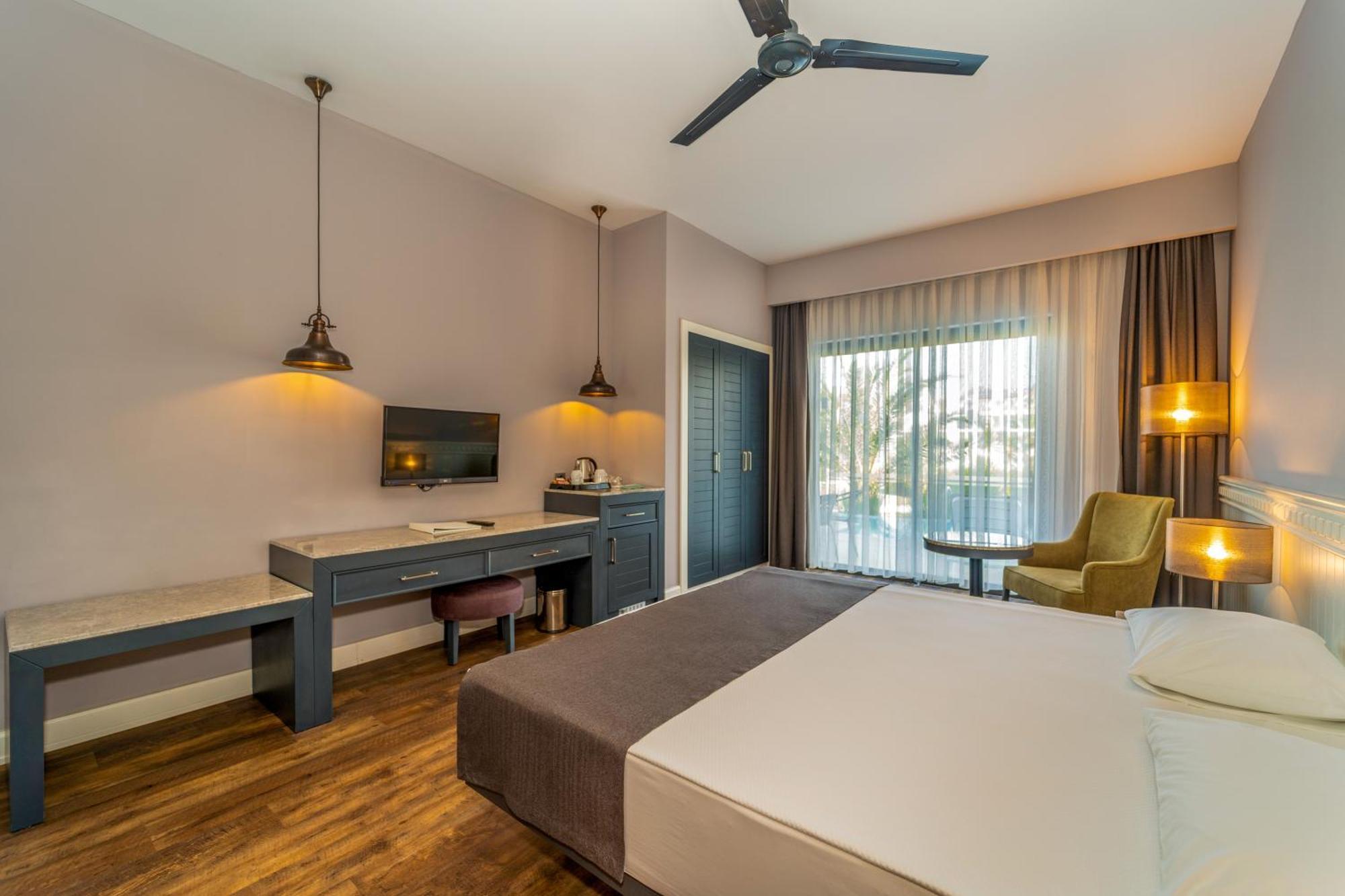 Resort Jiva Beach 5*