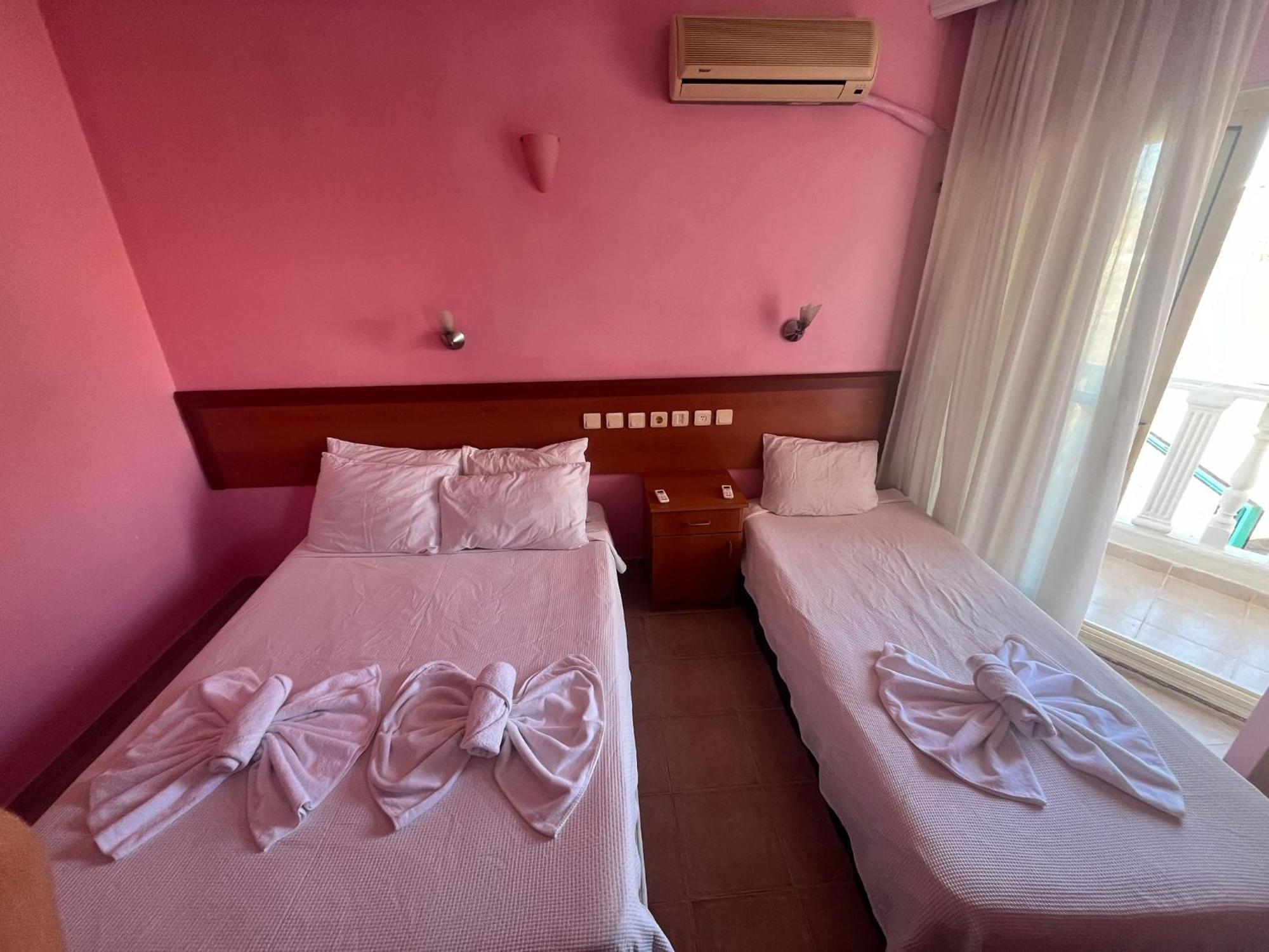 Aparthotel 50 Meters To Beach, Sea View Didim