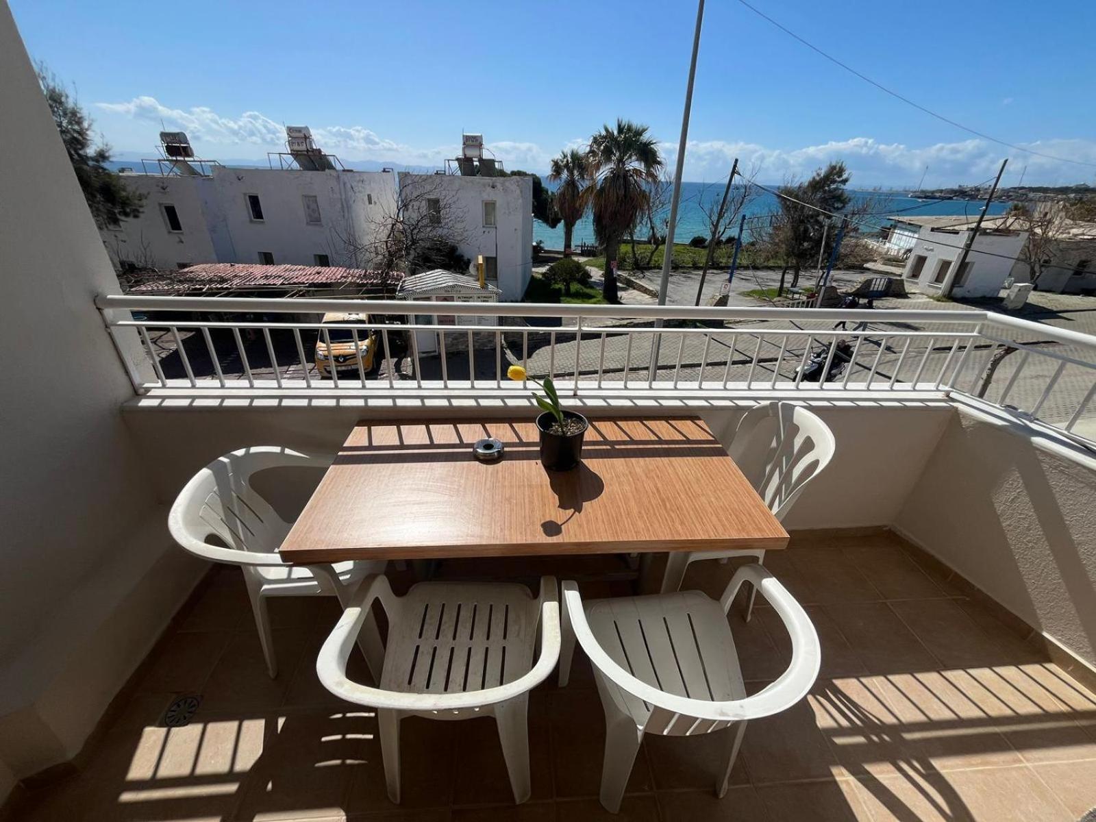 Aparthotel 50 Meters To Beach, Sea View Didim