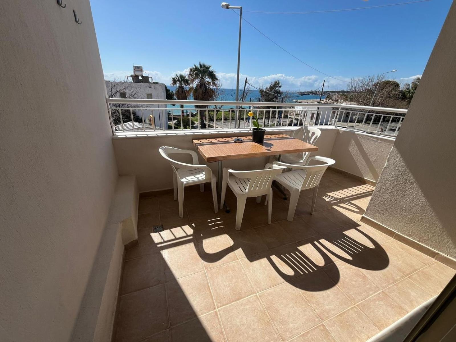 Aparthotel 50 Meters To Beach, Sea View Didim