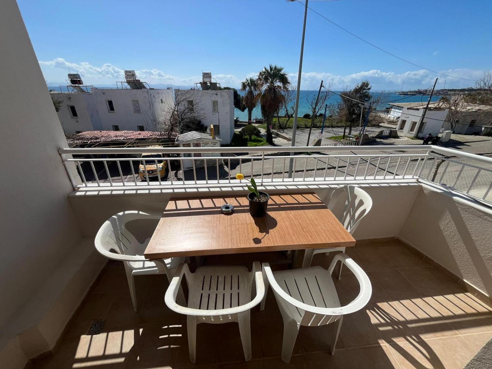 Aparthotel 50 Meters To Beach, Sea View Didim