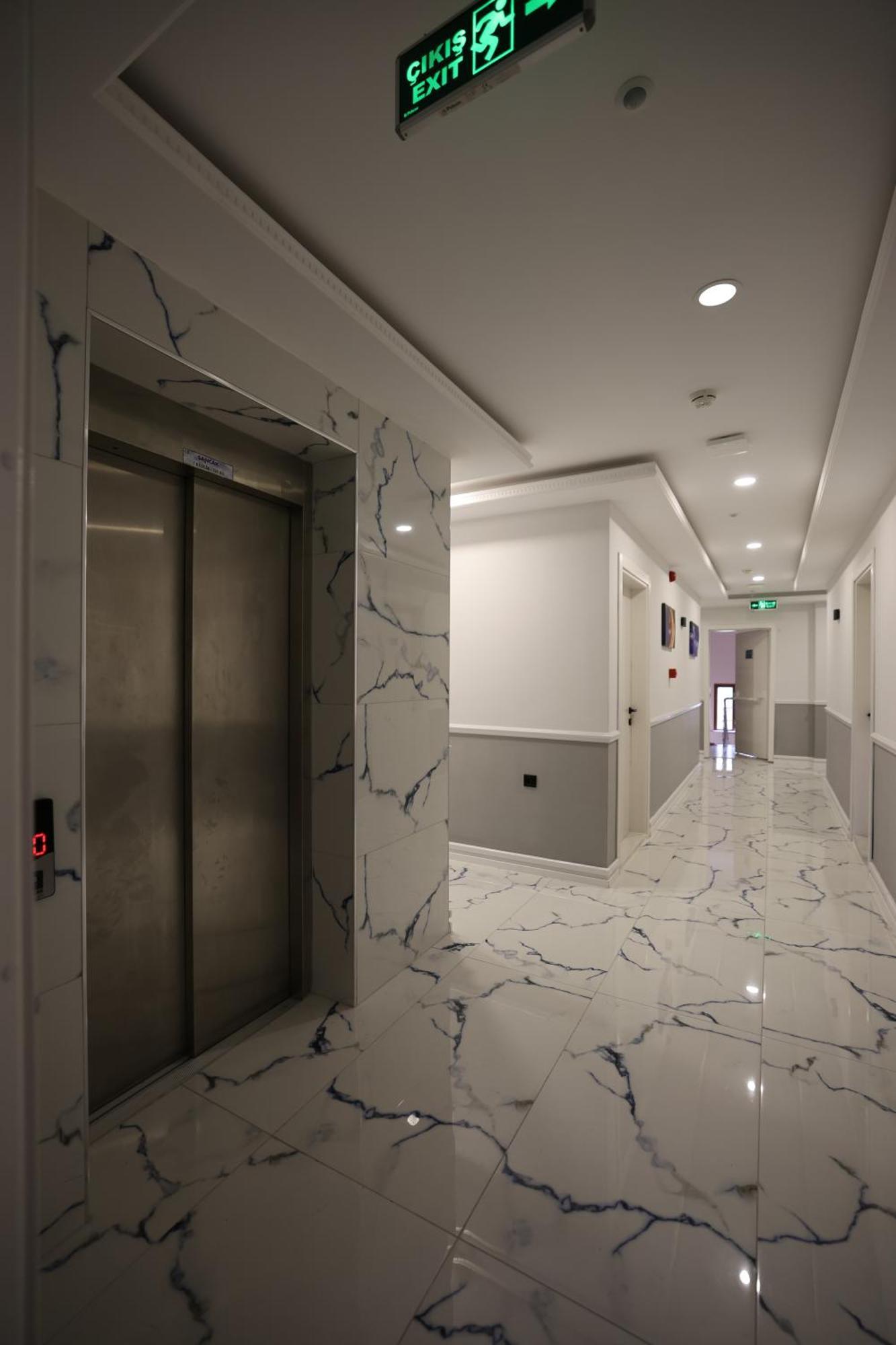 Perla Blanca Aparthotel 4*