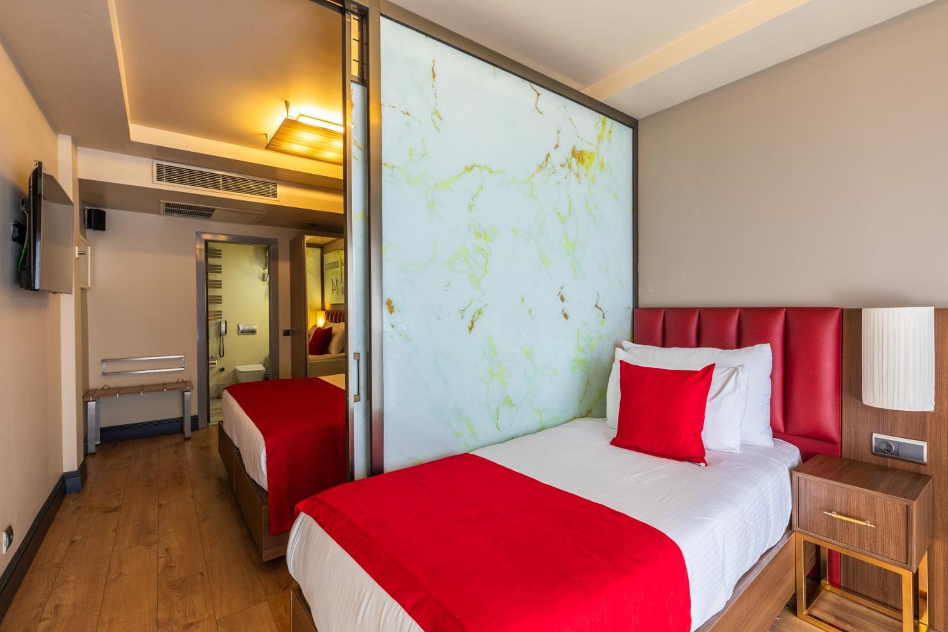 Ramada By Wyndham Pera Taksim