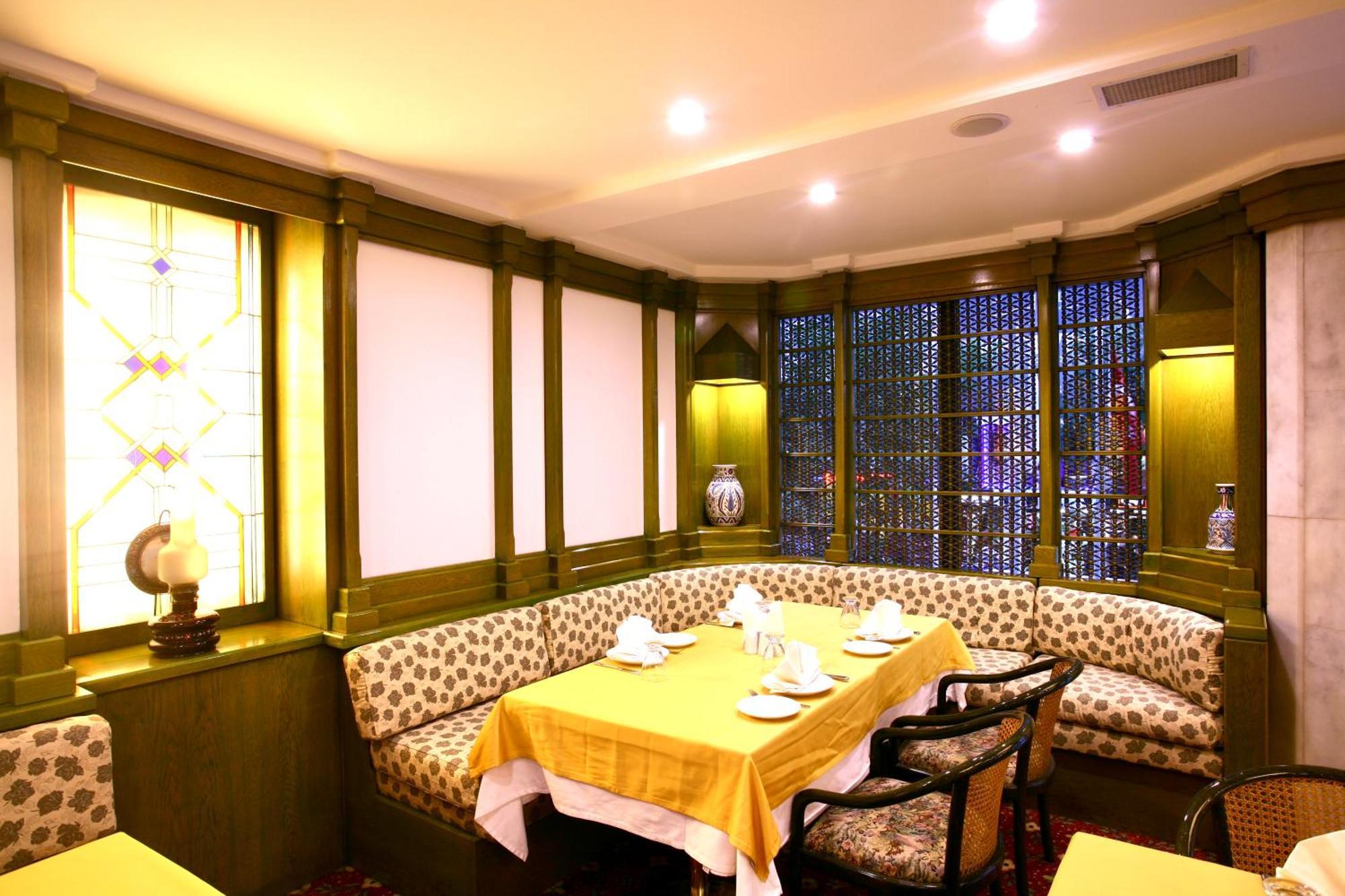 Royal Hotel 4*