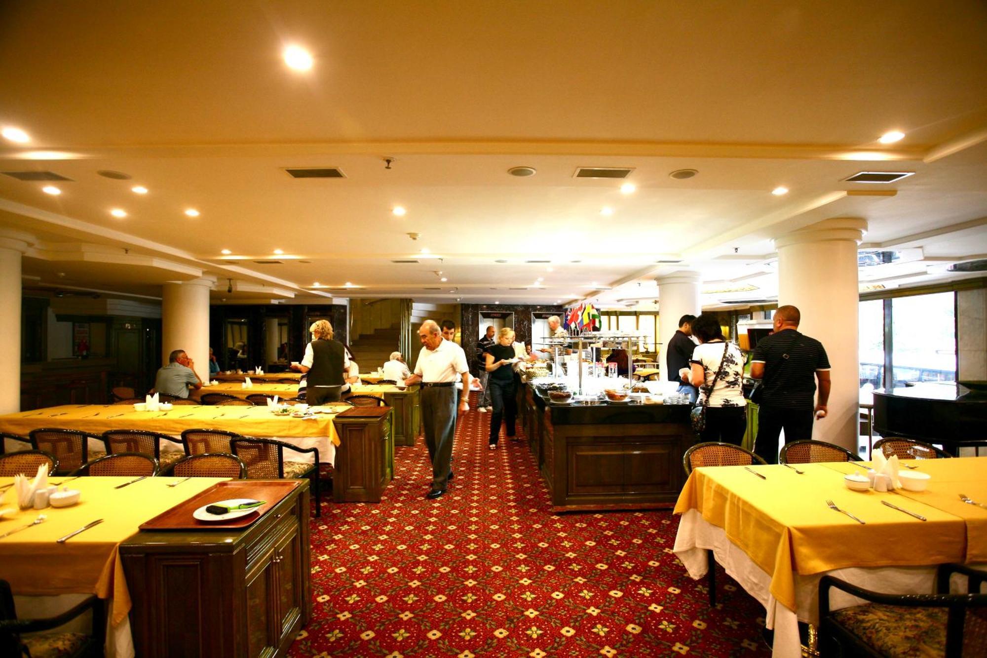 Hotel Royal