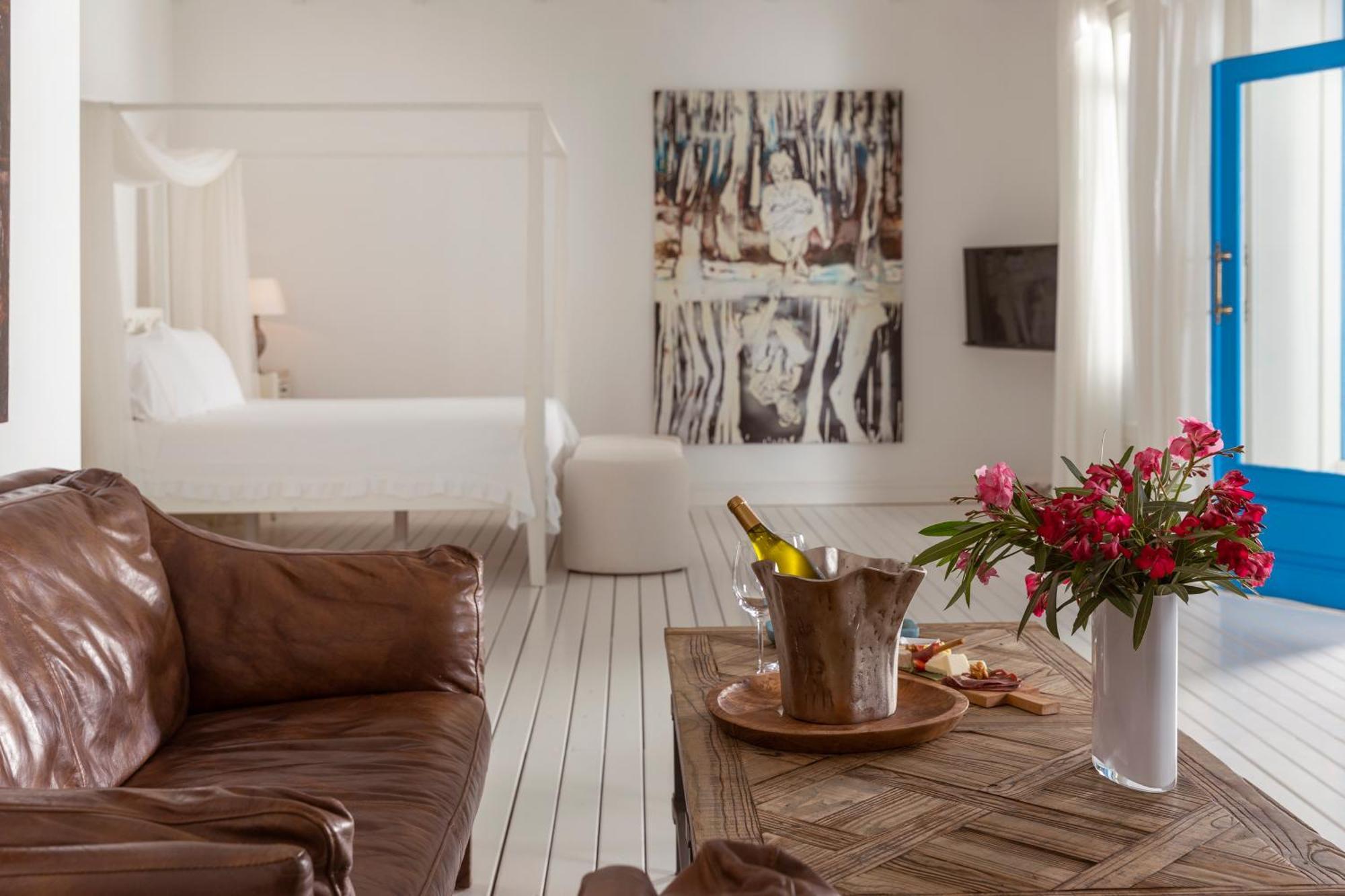 Sabrinas Haus - Adult Only +14 4*