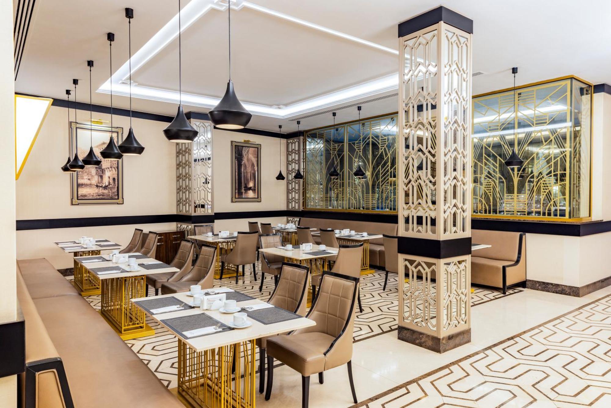 Ramada By Wyndham Istanbul Golden Horn Hotel