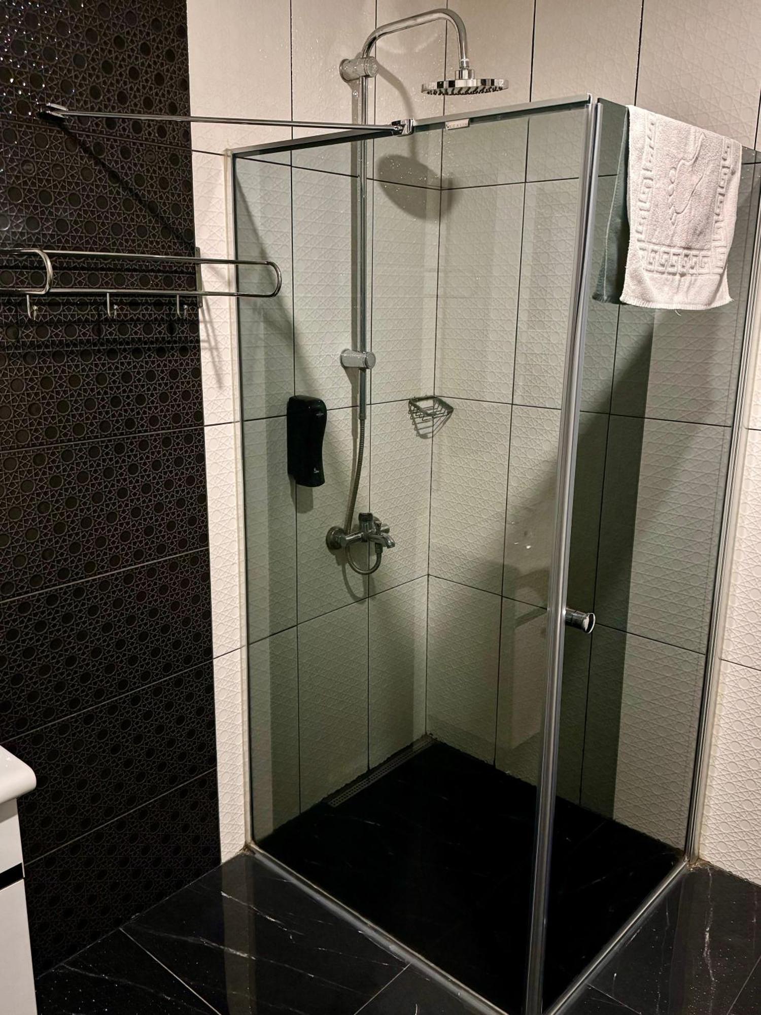 Bossuite Maltepe Hotel 2*