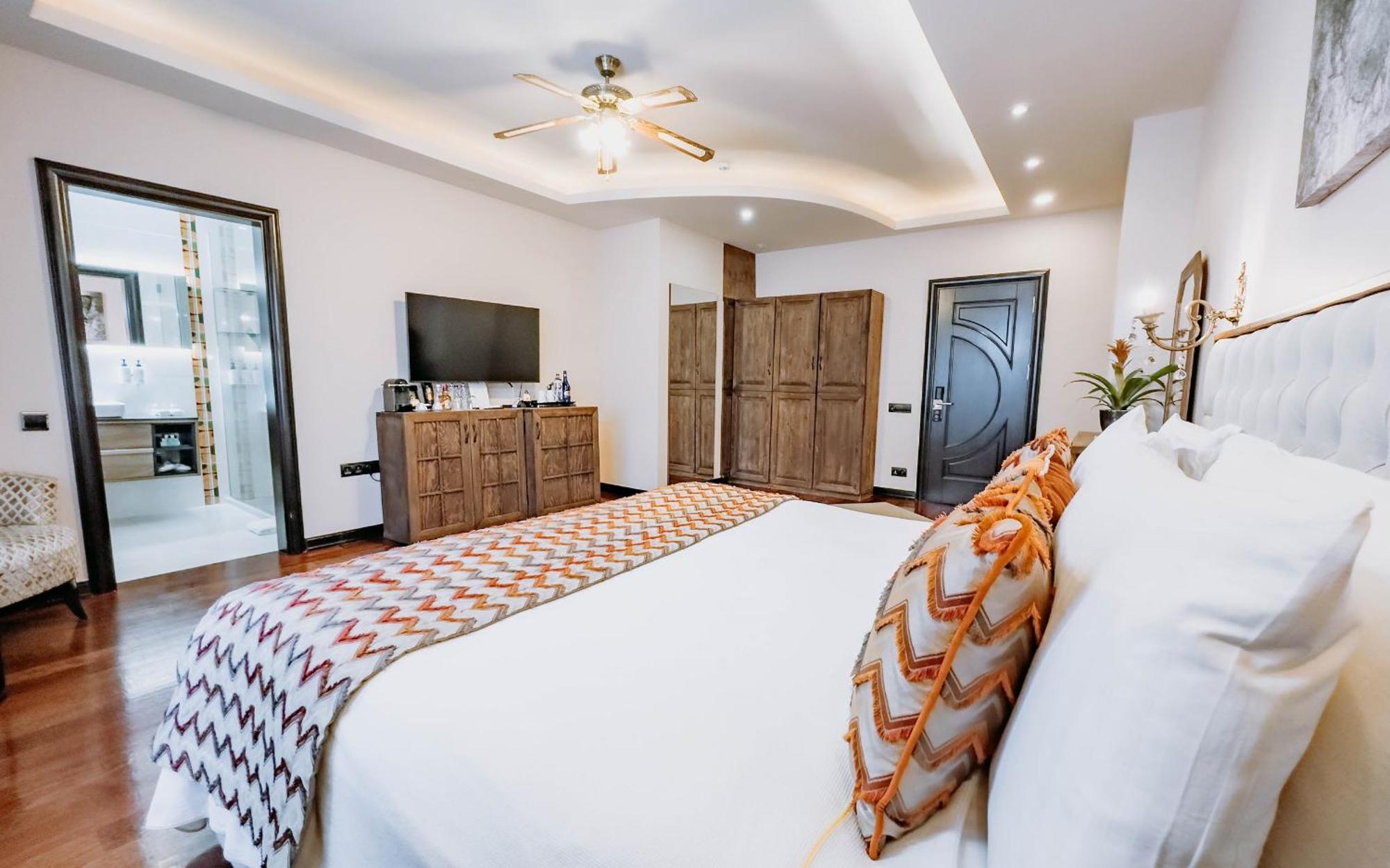 Hotel Doors Urla & Izmir