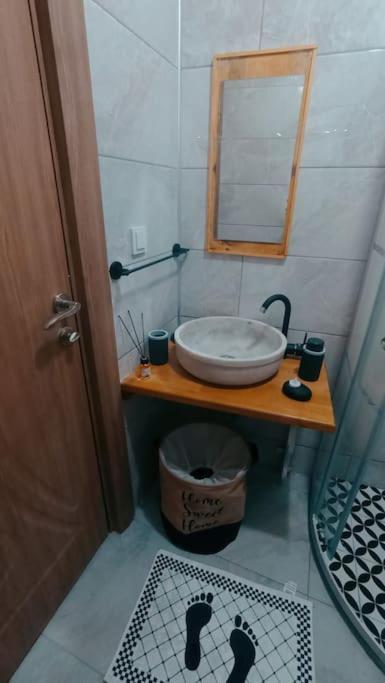 Deniz Manzarali Muestakil Ev Aybalik Apartment *