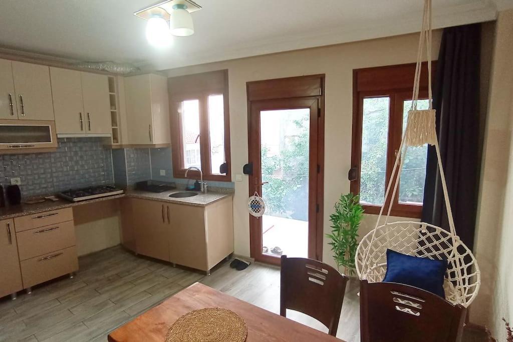 Deniz Manzarali Muestakil Ev Aybalik * Ayvalik