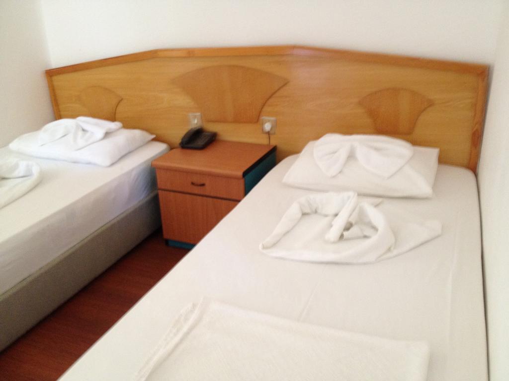 Flash Hotel
